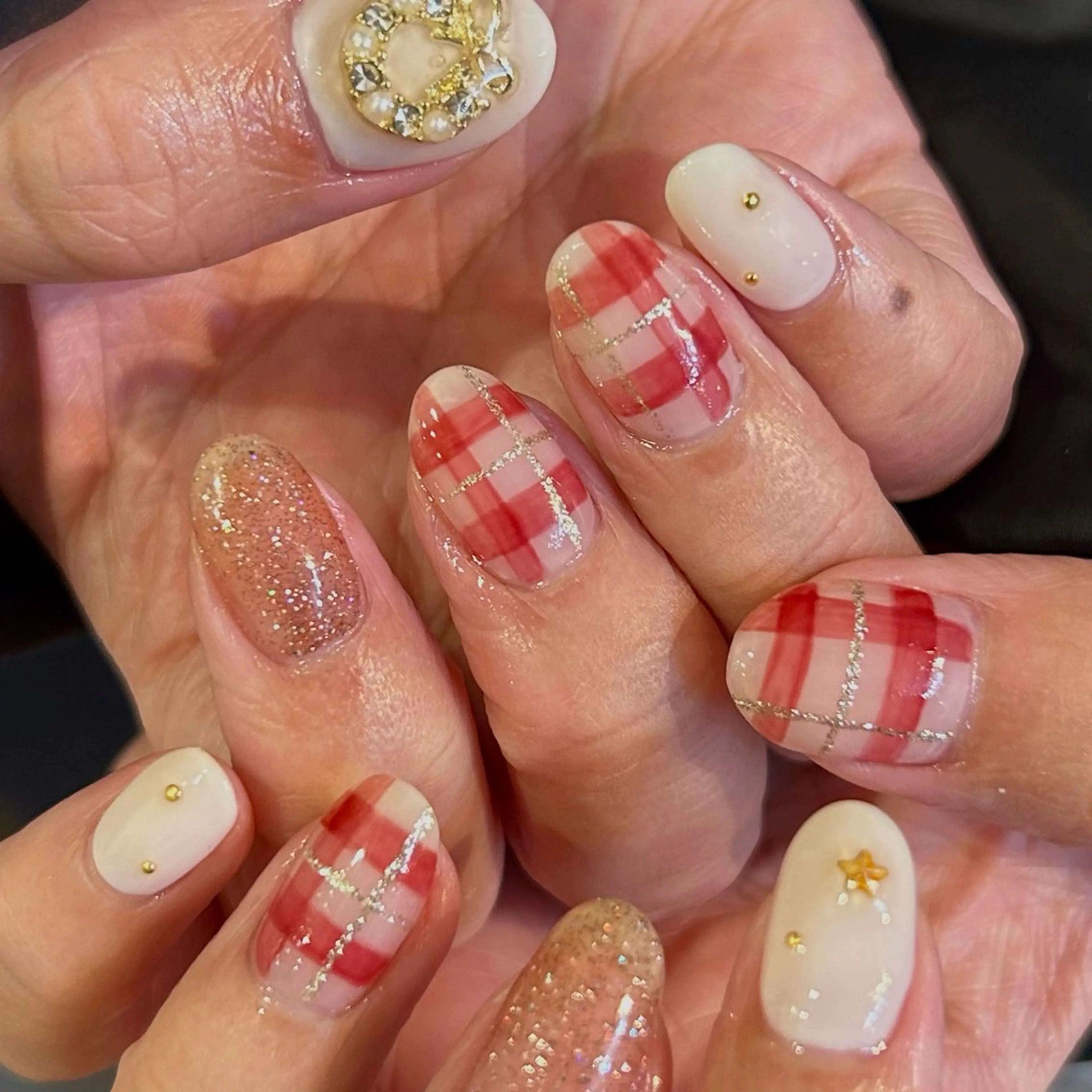 ネイル ユイットジョアーズ宇都宮所属・sato/ ユイットジョアーズのネイルデザイン