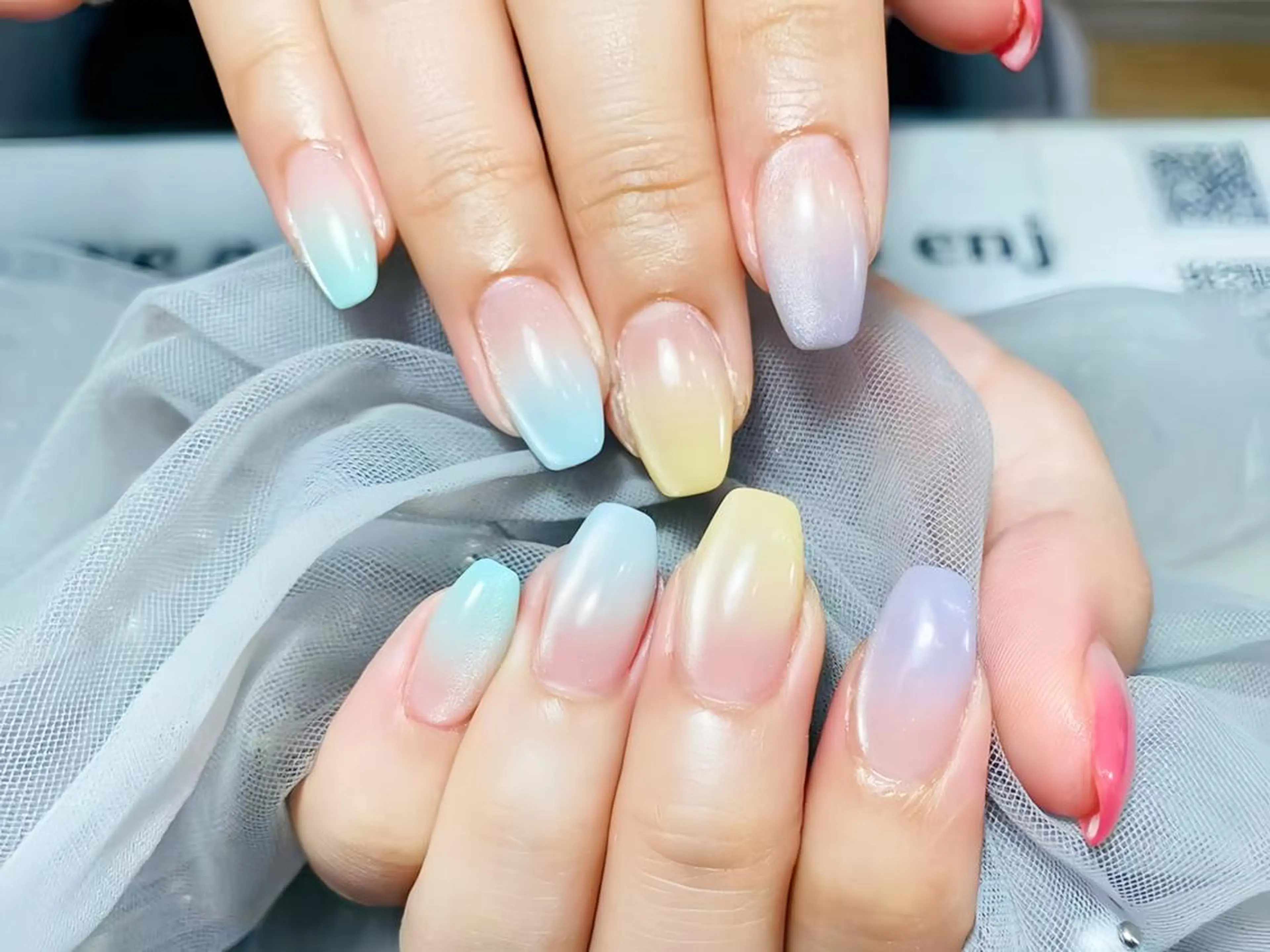 ネイル ハンドネイル ハンドケア Trend Nail シルフのネイルデザイン