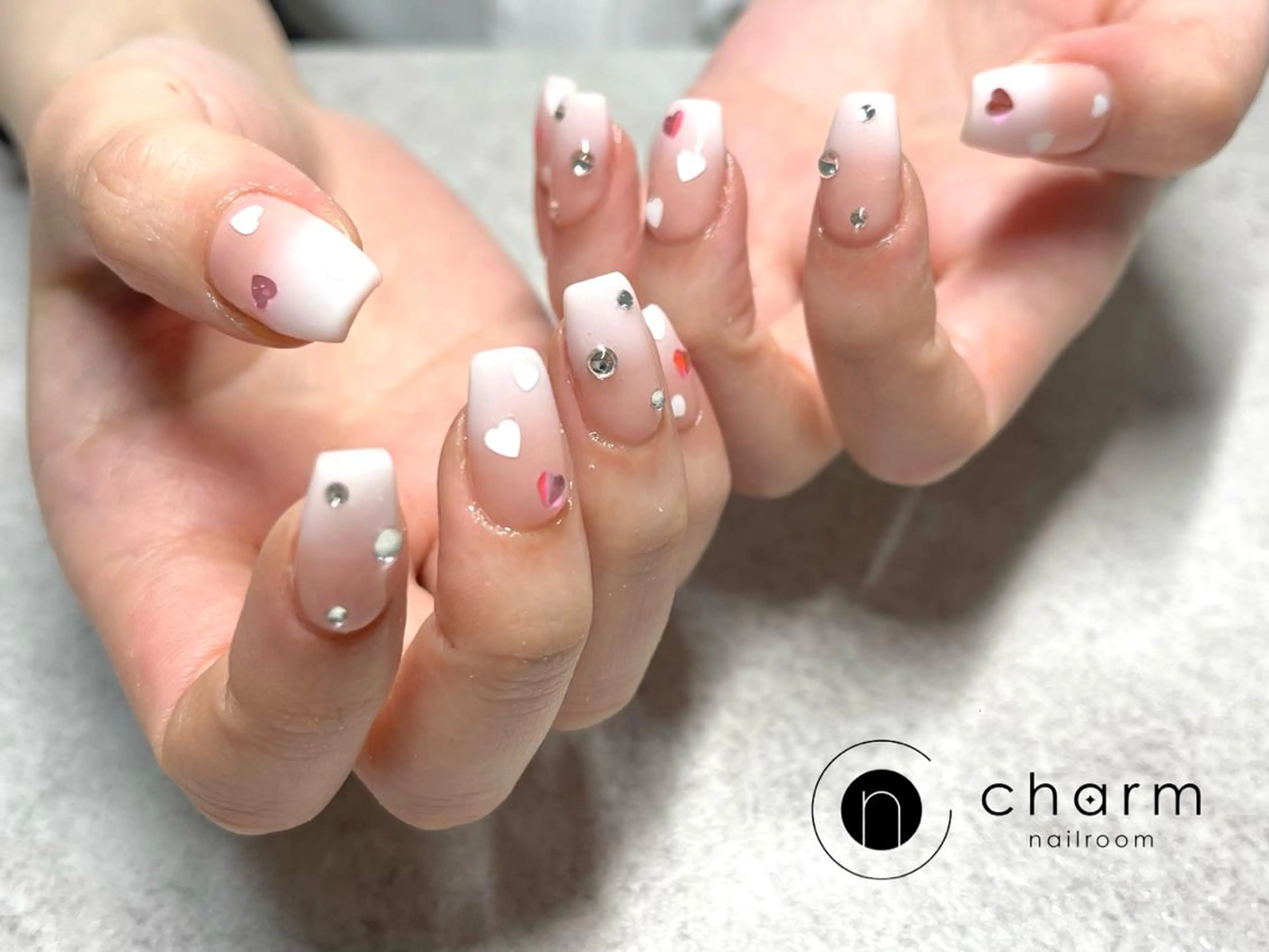 ネイル ハンドネイル nailroom  charm所属・ネイルルーム チャームのネイルデザイン