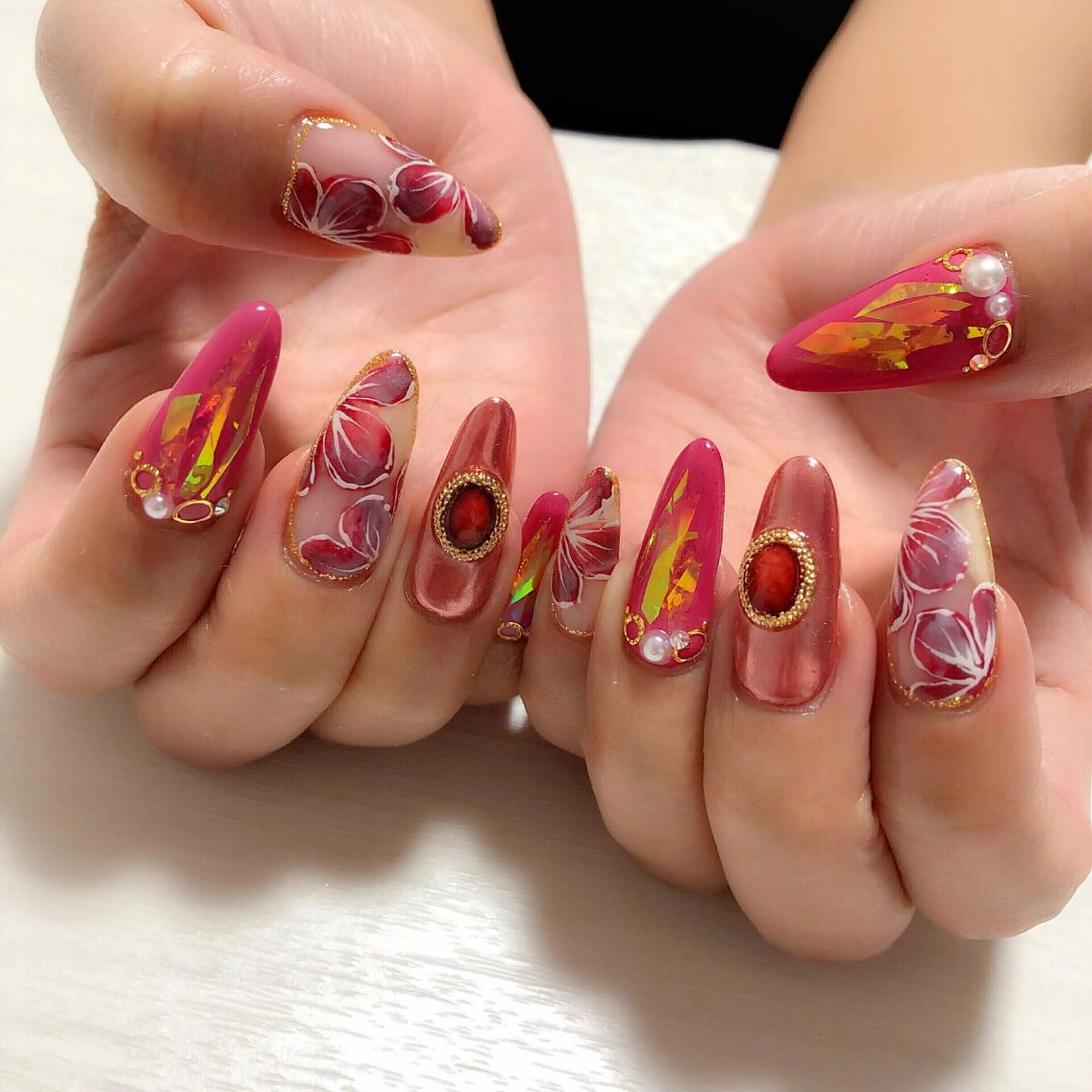 ネイル ロングネイル ストーンネイル nail salon A'n bijouのネイルデザイン