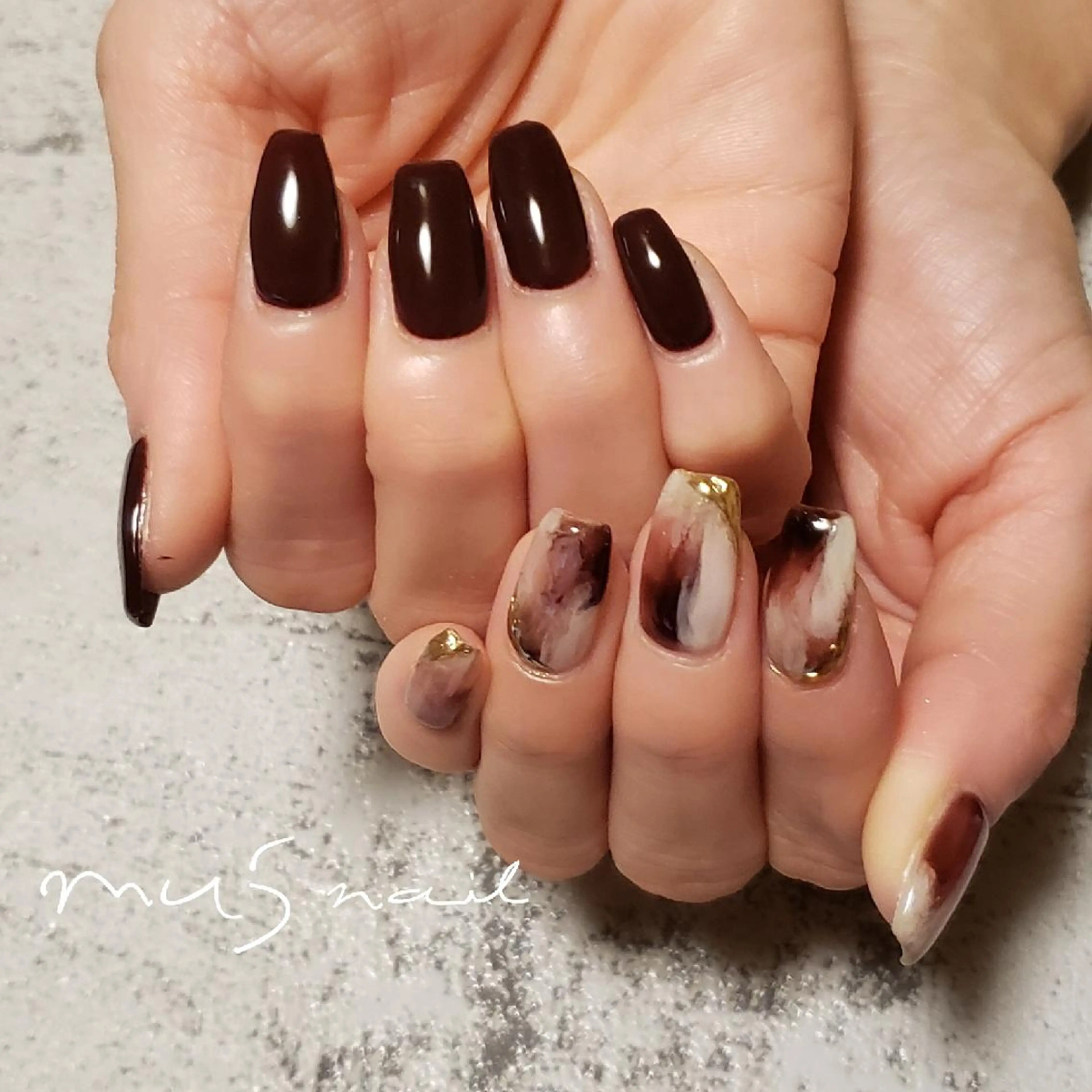 ネイル ニュアンスネイル MU5-nail 金山ネイルサロンのネイルデザイン