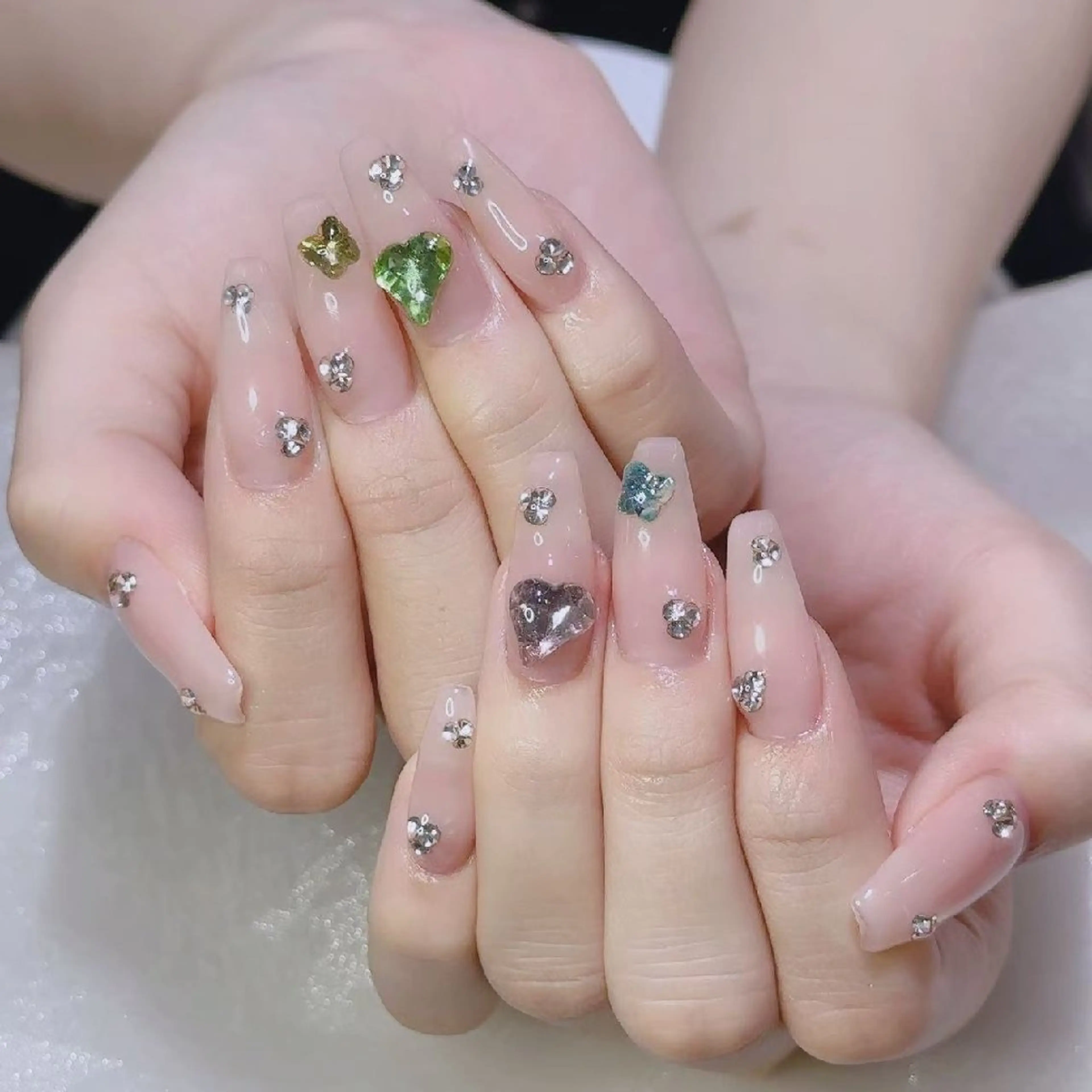 ネイル ハンドネイル Queen's ゆなのネイルデザイン