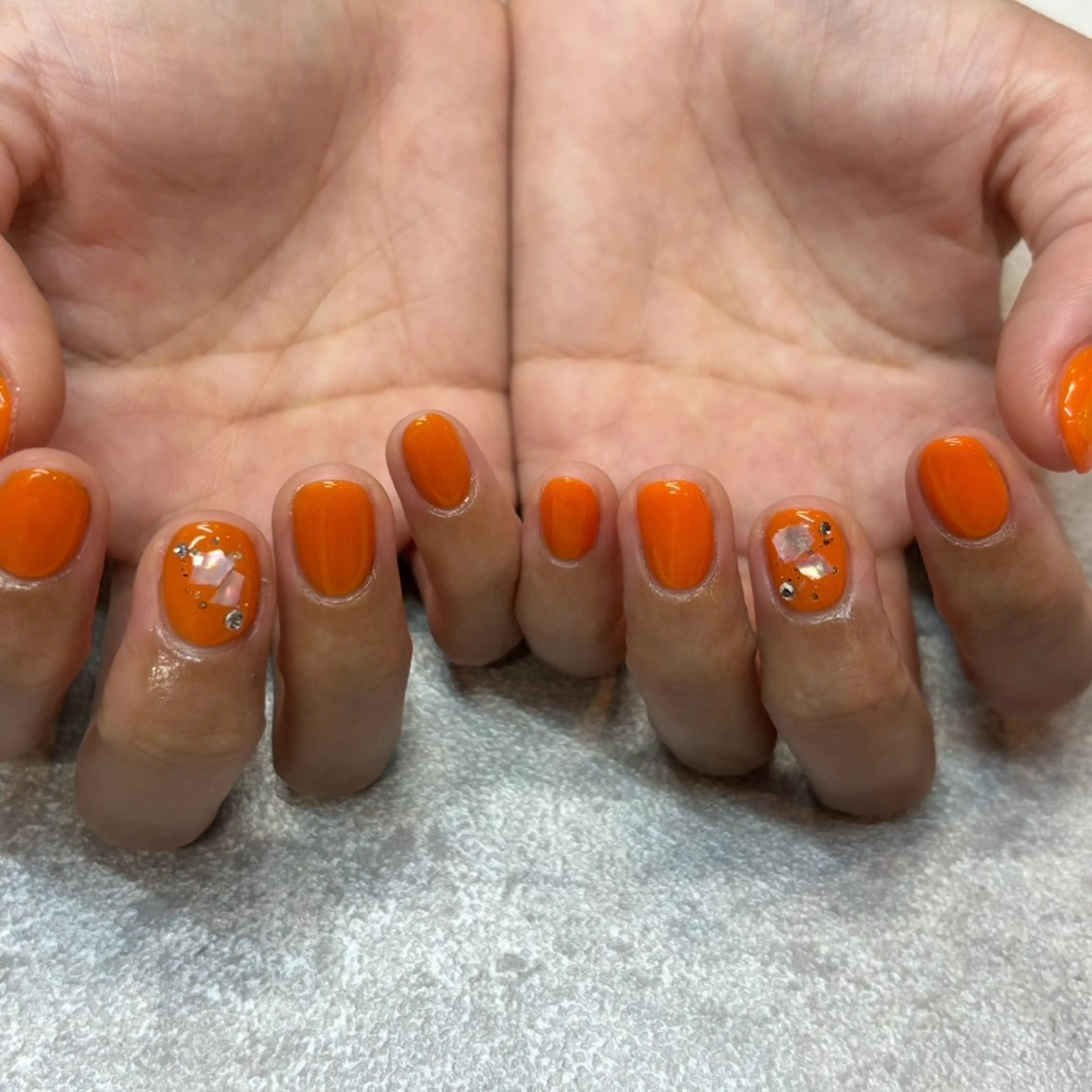 ネイル Cuaura所属・松下 彩菜のネイルデザイン