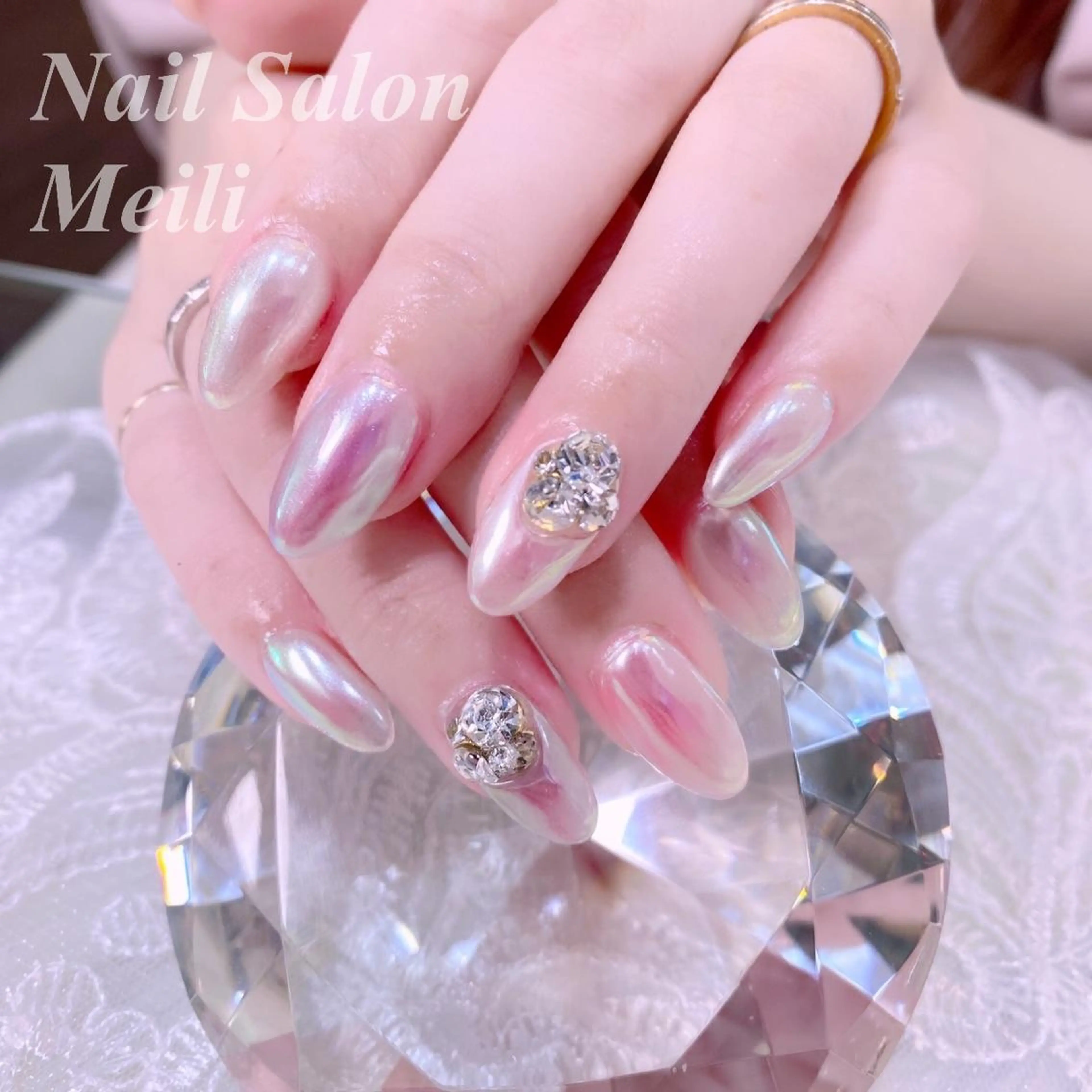 ネイル オーロラネイル 春ネイル NAILSALON MEILIのネイルデザイン