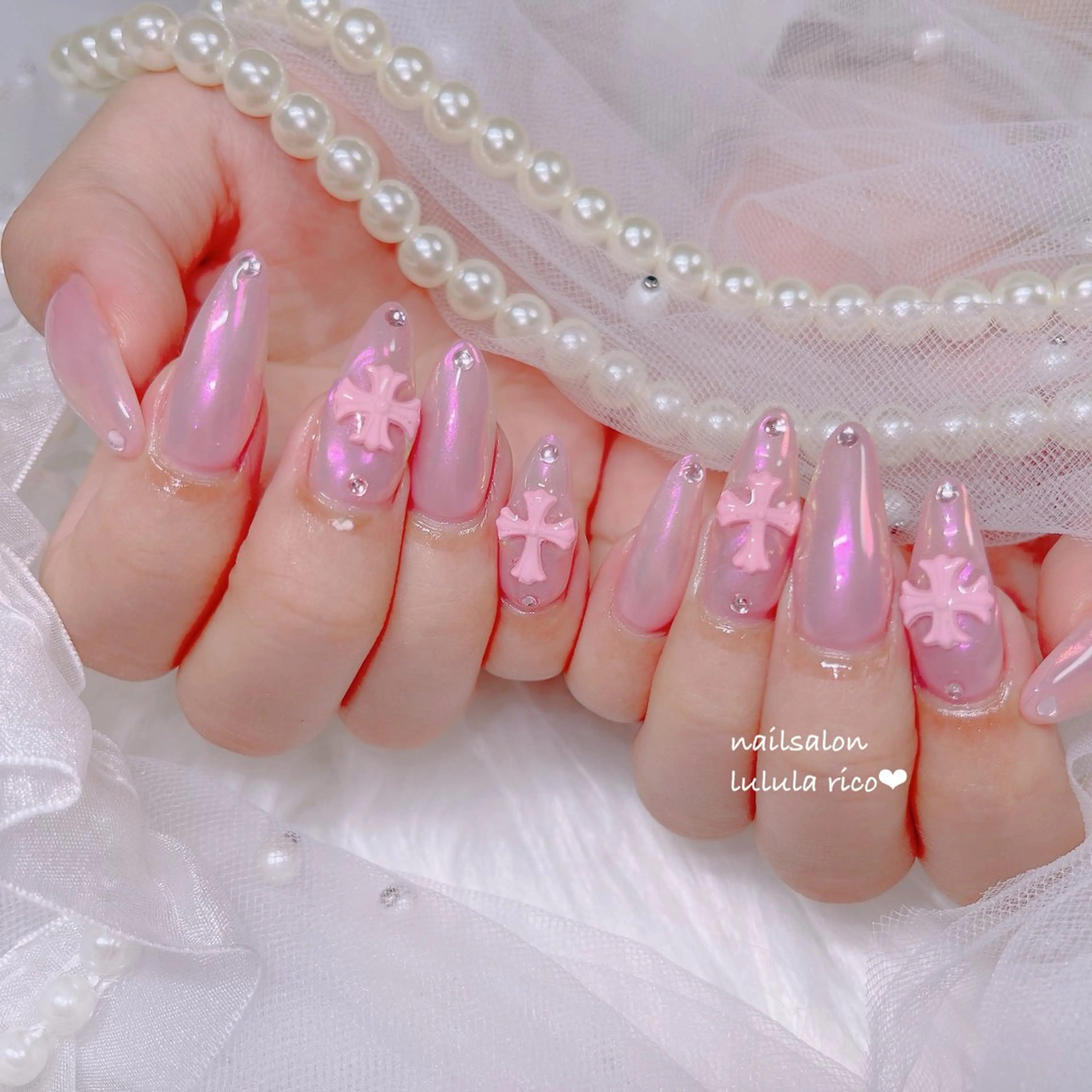 ネイル オーロラネイル ピンク lulula ricoのエステ・リラクイメージ