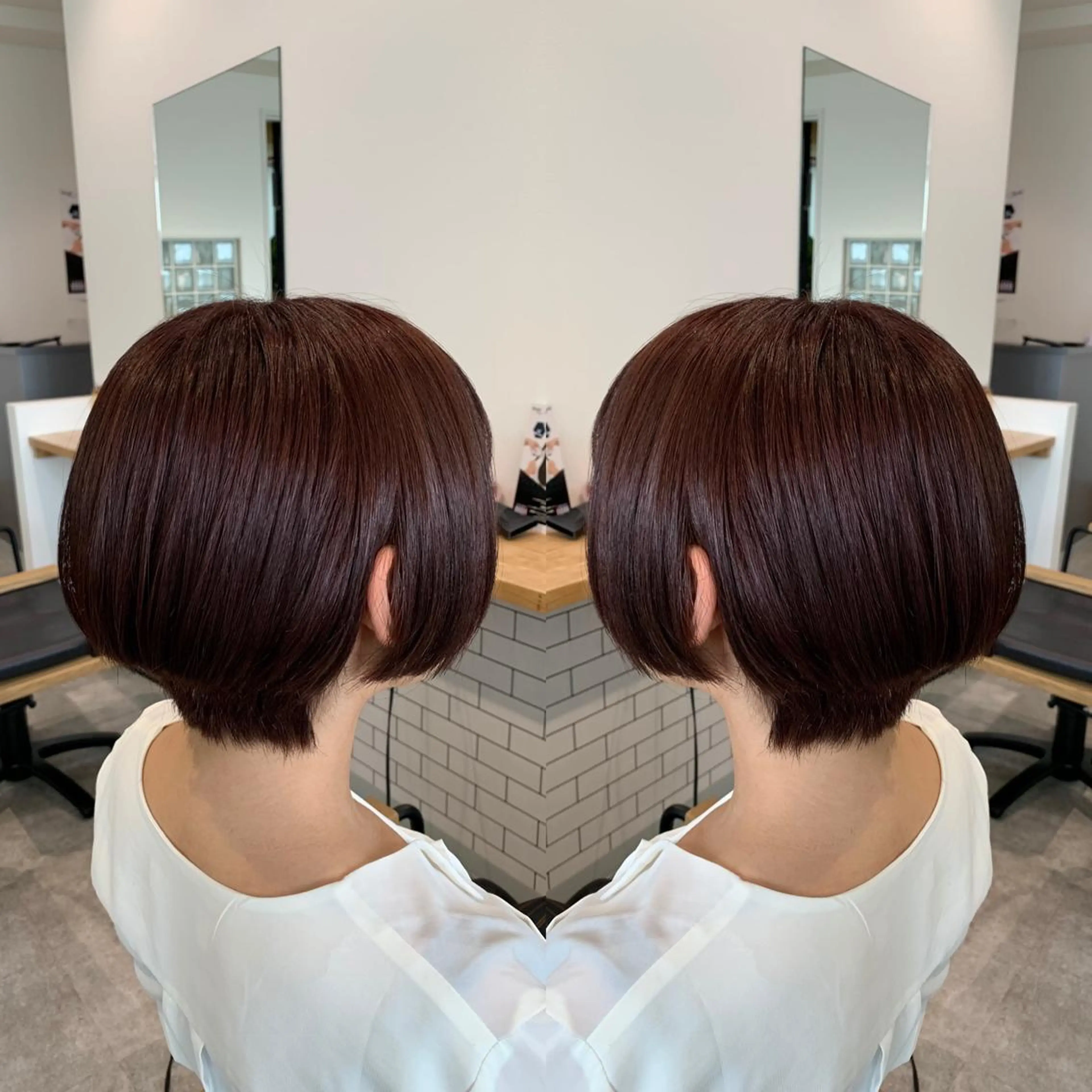 ショート カラー アッシュ バレイヤージュ ベージュカラー ブロンド ブルーカラー レイヤーカット/ 艶カラー/RYOMAのヘアスタイル