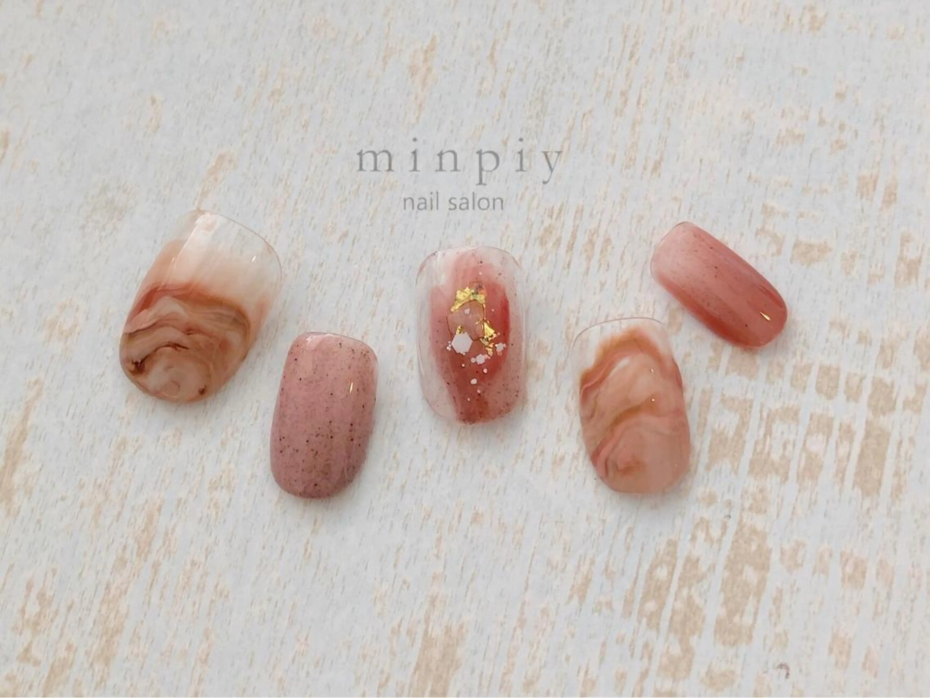 ネイル 𖡼 yumenoのネイルデザイン