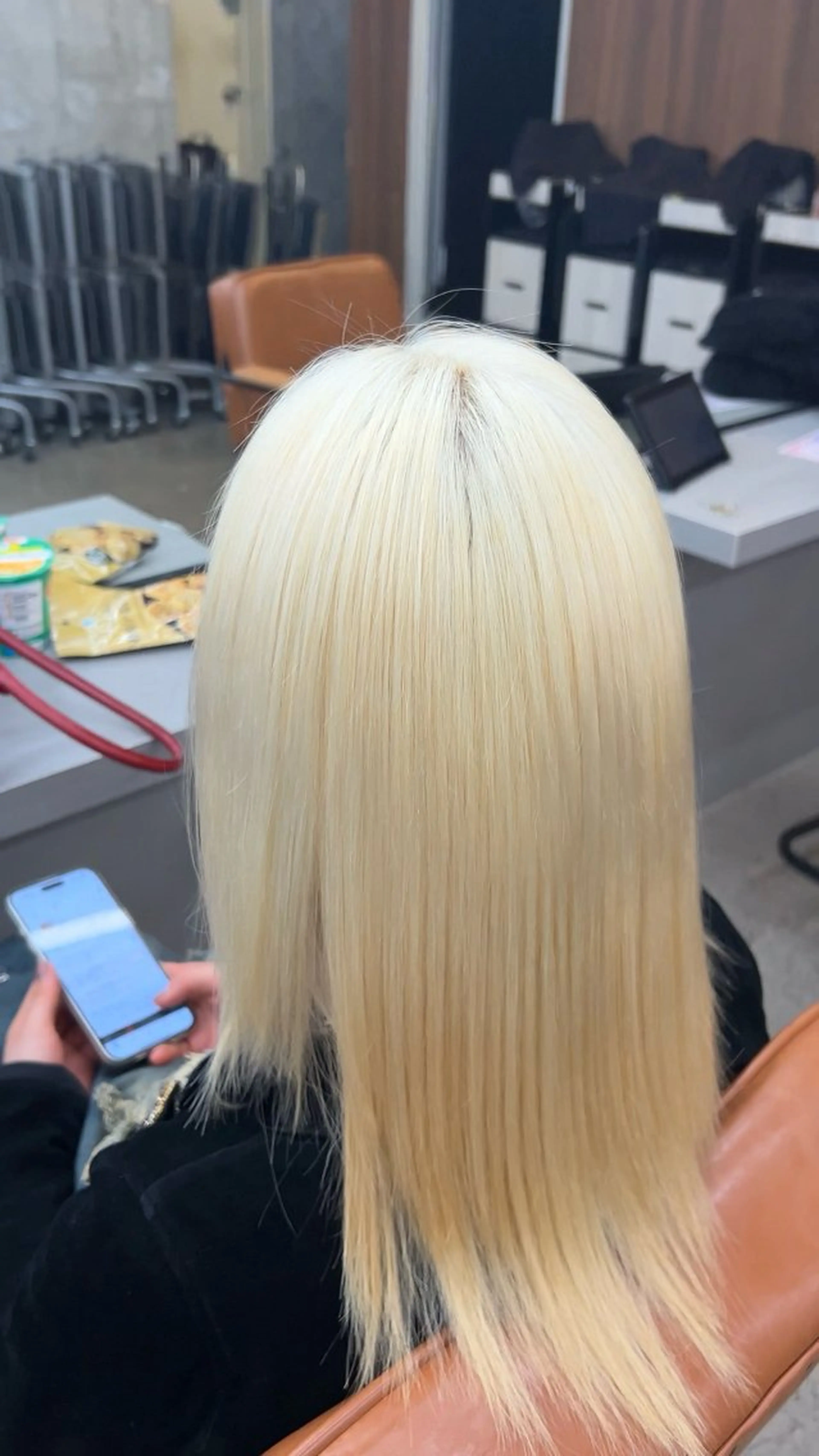 カラー 抜きっぱなしブロンド ブロンド ハイトーン/ ホワイトカラー 彩のヘアスタイル