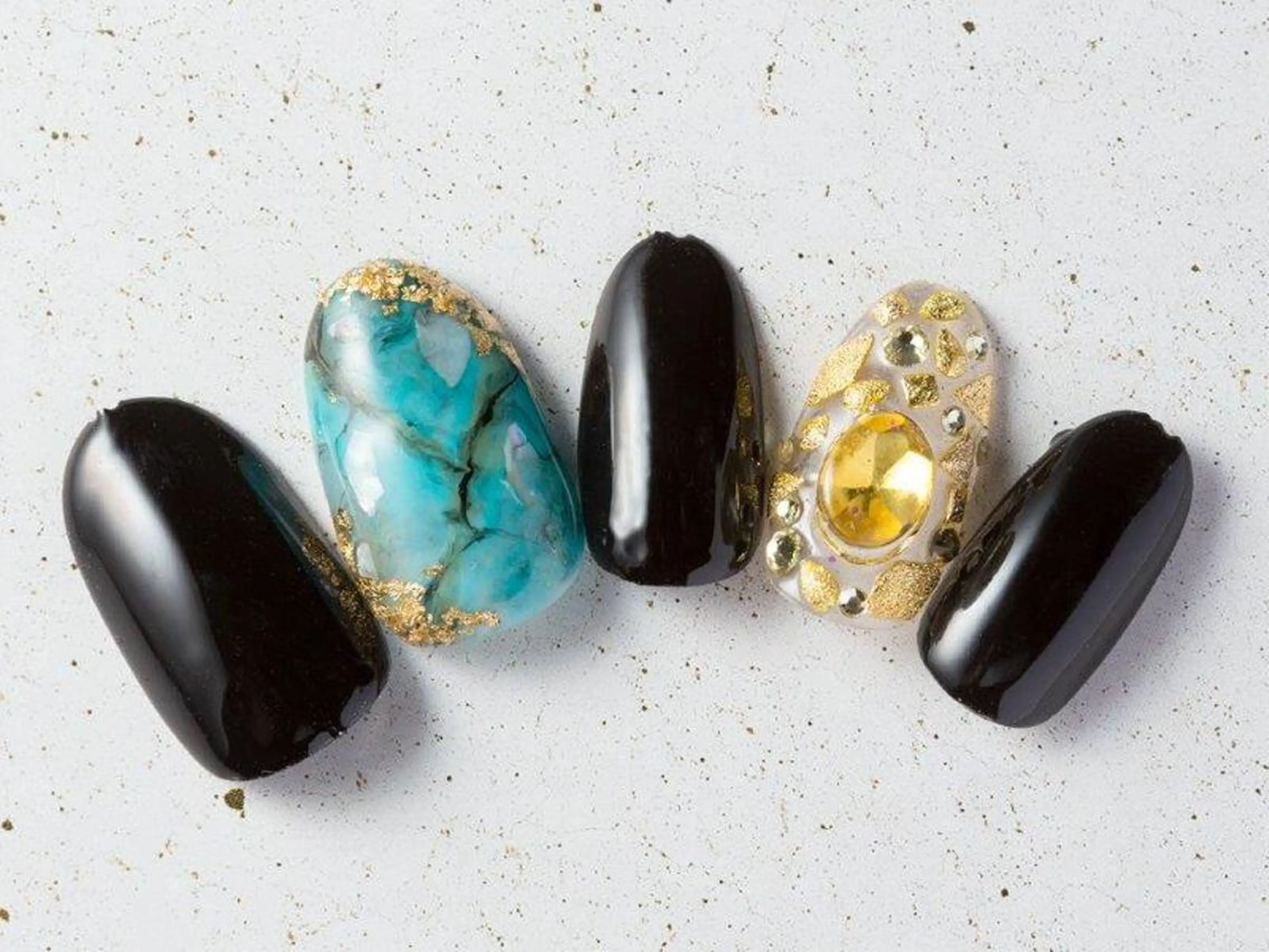 ネイル amour 平塚所属・amour 平塚店のネイルデザイン