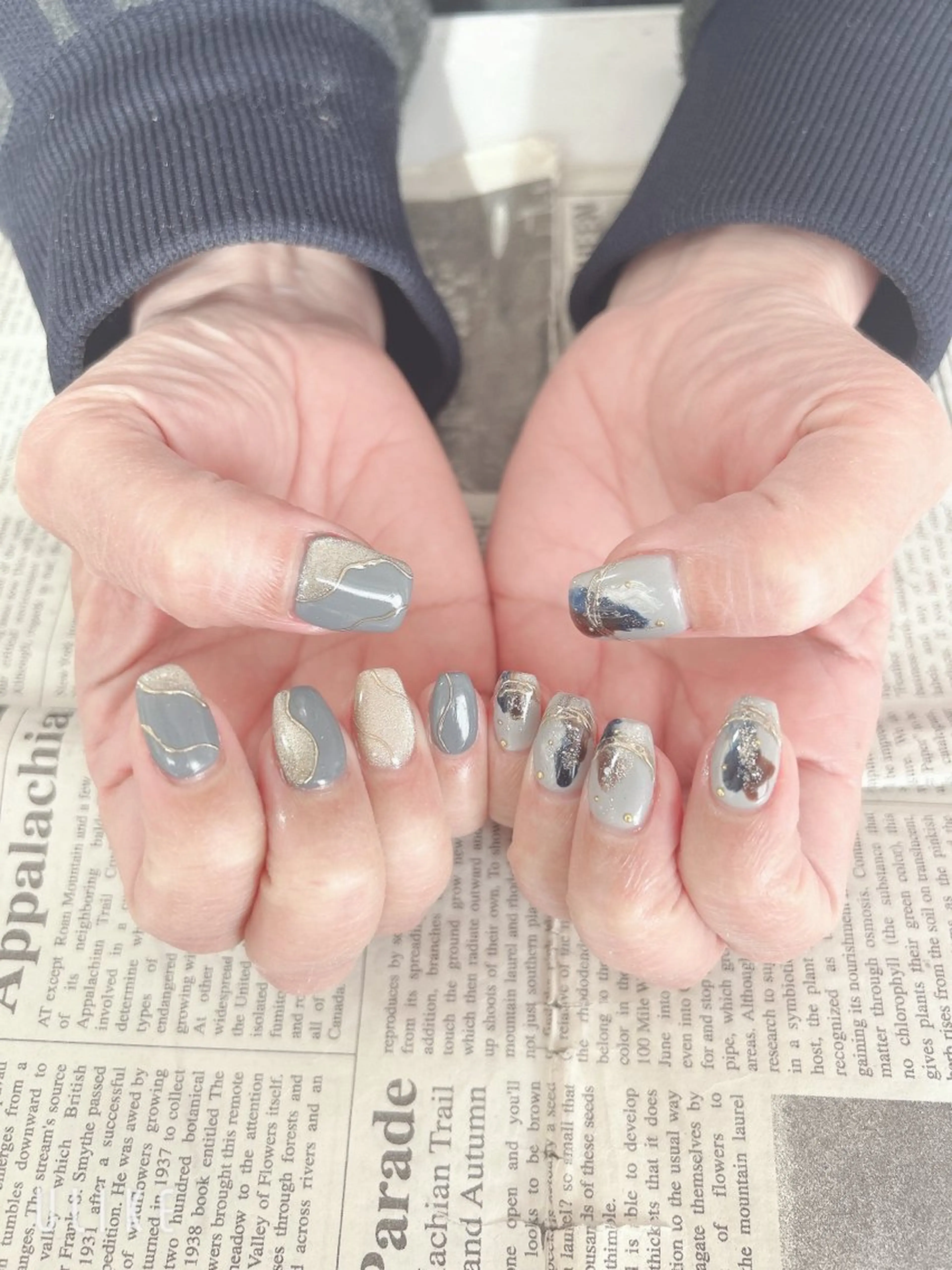 ネイル ミラーネイル ハンドネイル ハンドケア 森山 舞のネイルデザイン