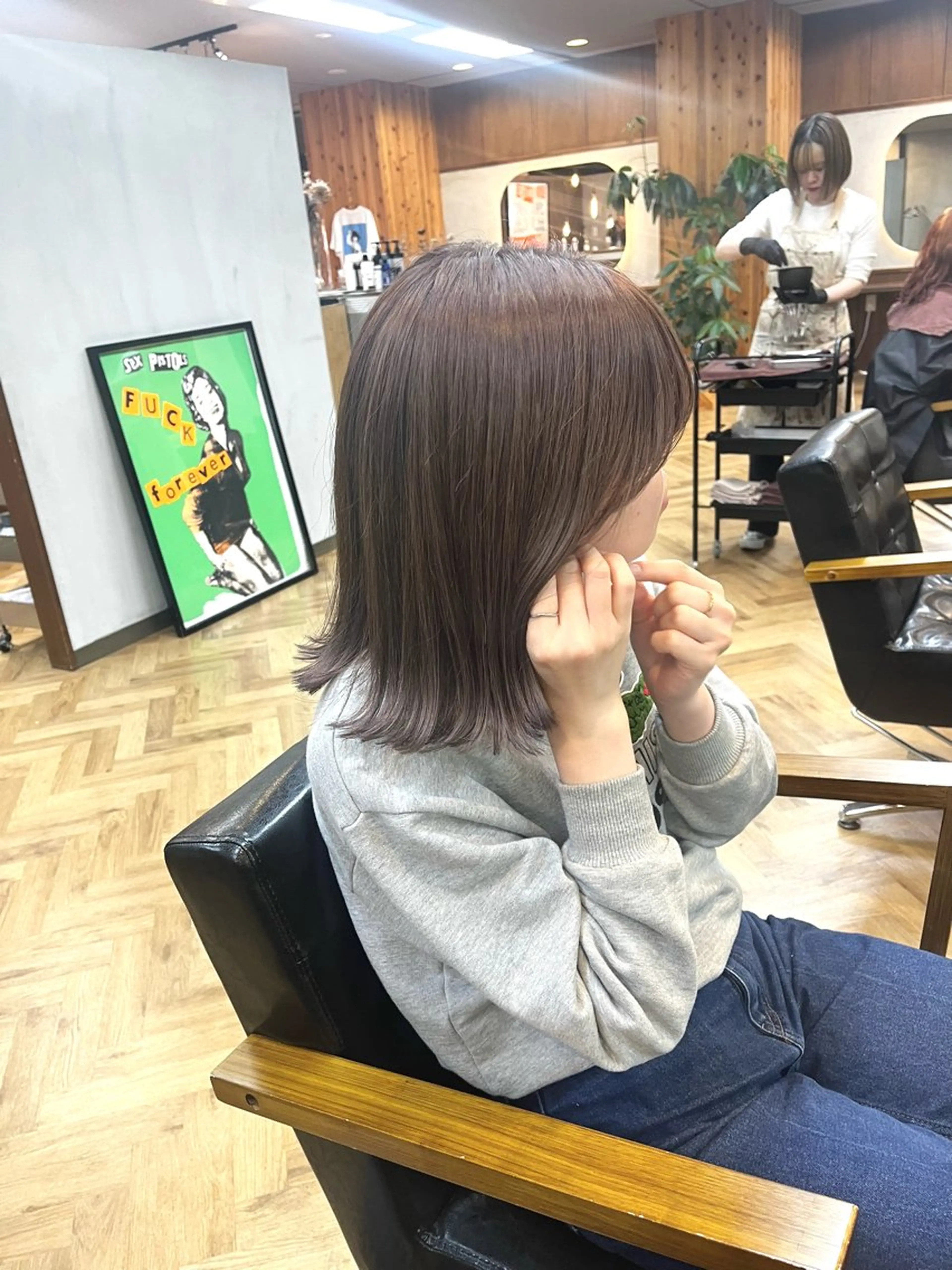 ミディアム カラー ヘアアレンジ ブリーチ 透明感カラー ダブルカラー ブリーチなしカラー esu 心斎橋店所属・ena/ブリーチなし 心斎橋・ベージュ🎀のヘアスタイル