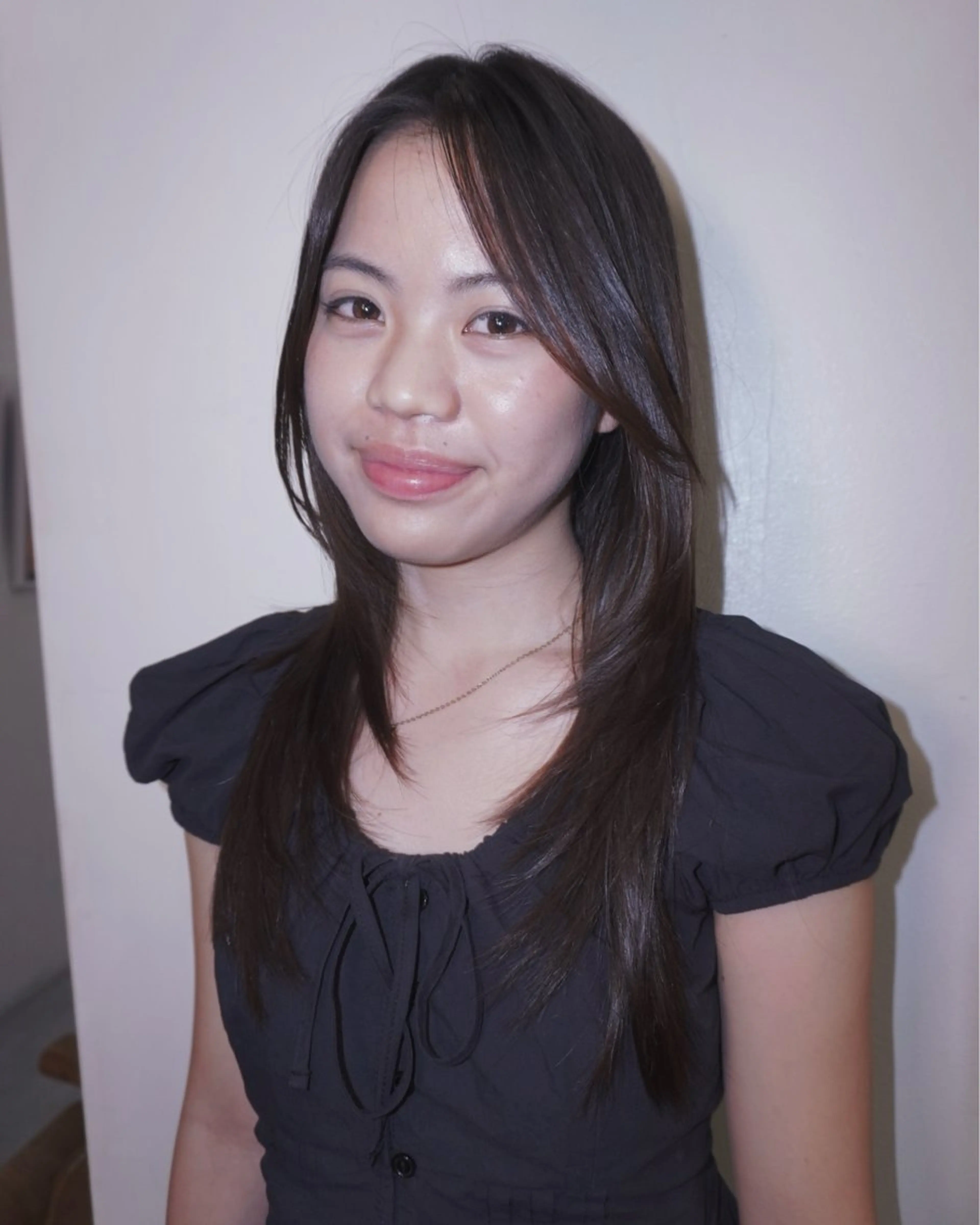 セミロング 顔まわりレイヤー 顔周りカット レイヤーカット トリートメント レイヤーカット/ 管原久遠のヘアスタイル