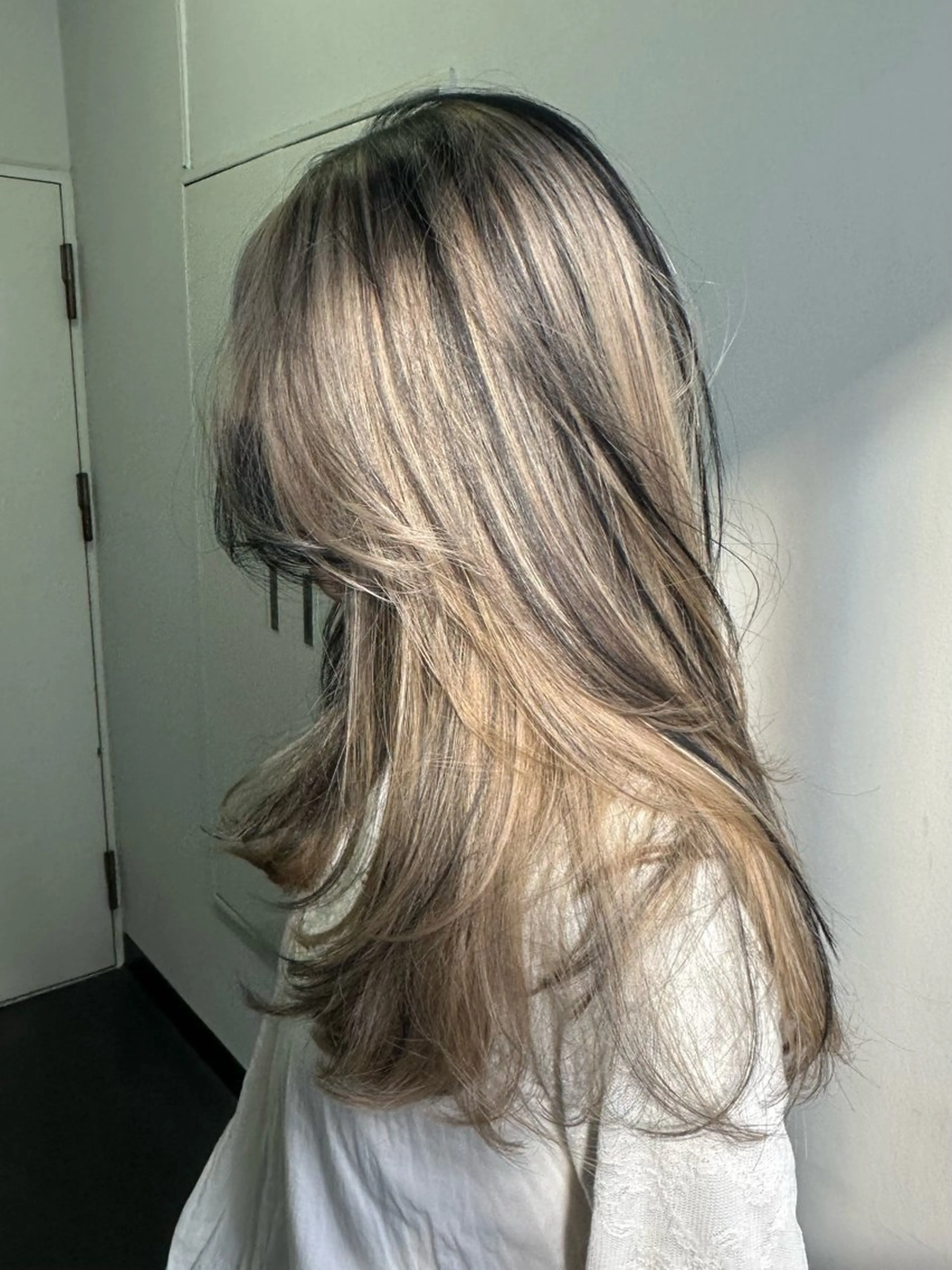 ロング カラー カット ヘアカラー トリートメント ケアブリーチ特化✨/ 艶カラー/エクステのヘアスタイル