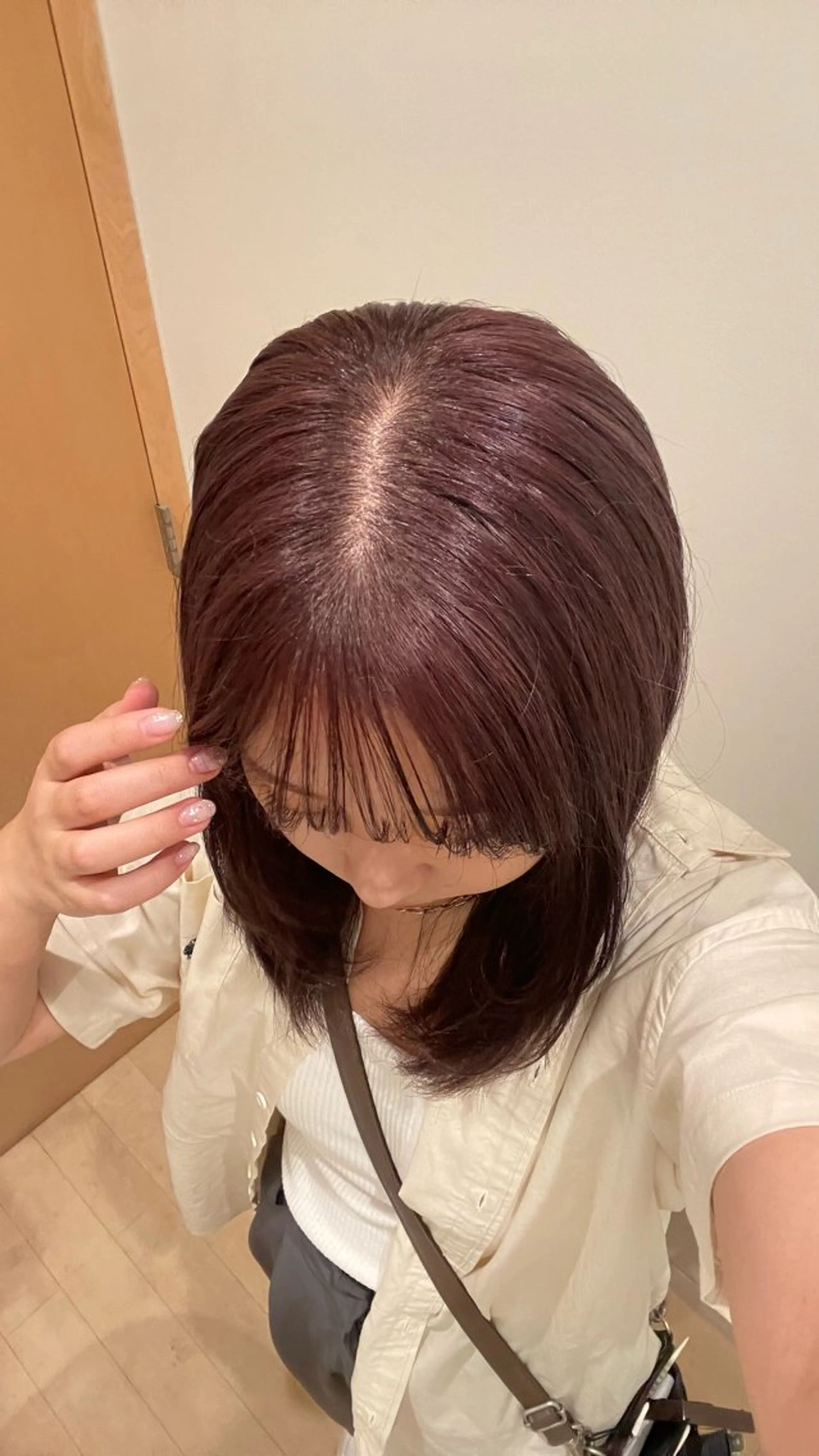 セミロング Agnos青山所属・鈴木 里奈のヘアスタイル