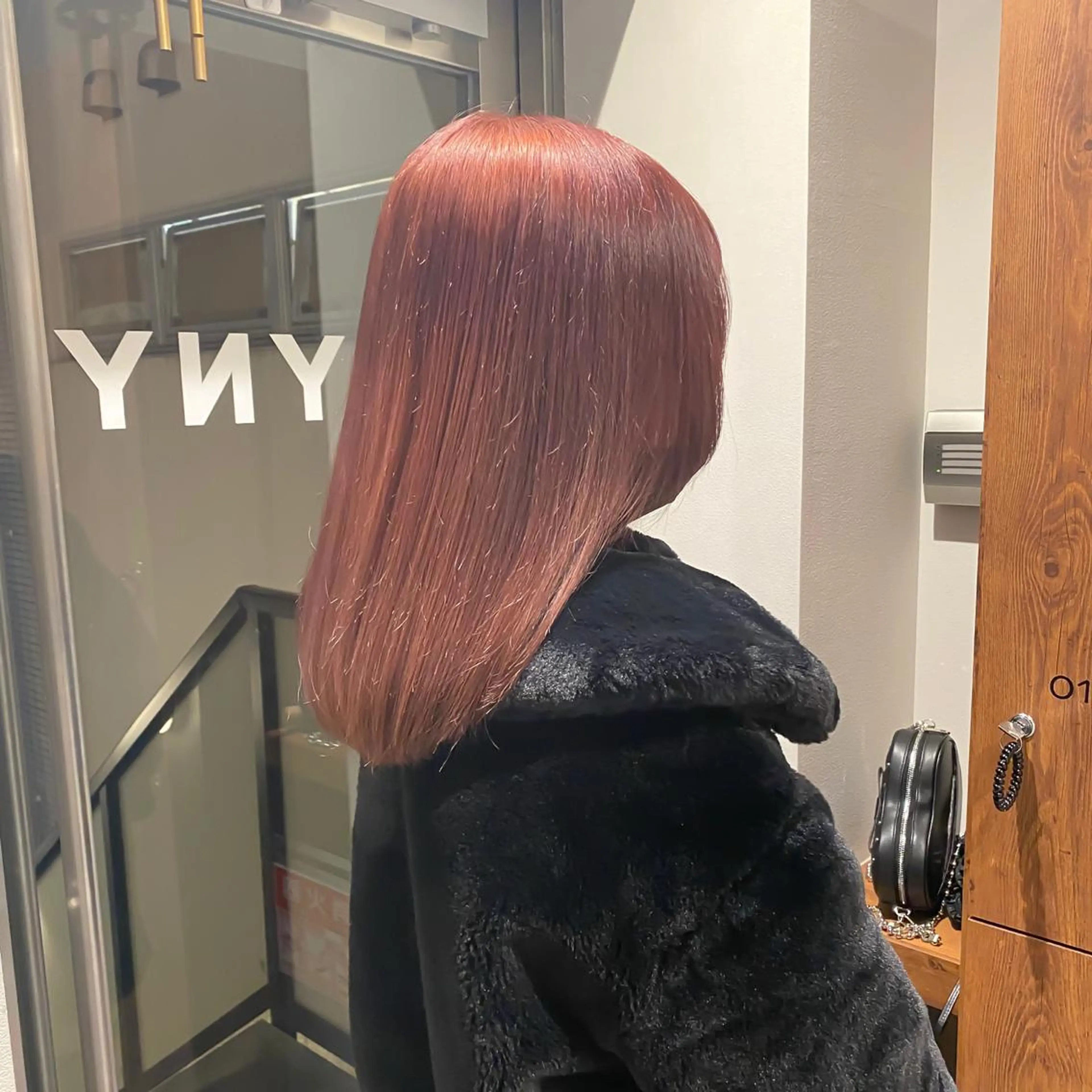 ミディアム カラー ブリーチ ピンクカラー ✨ハッシュカット✨ ユウキ✨のヘアスタイル