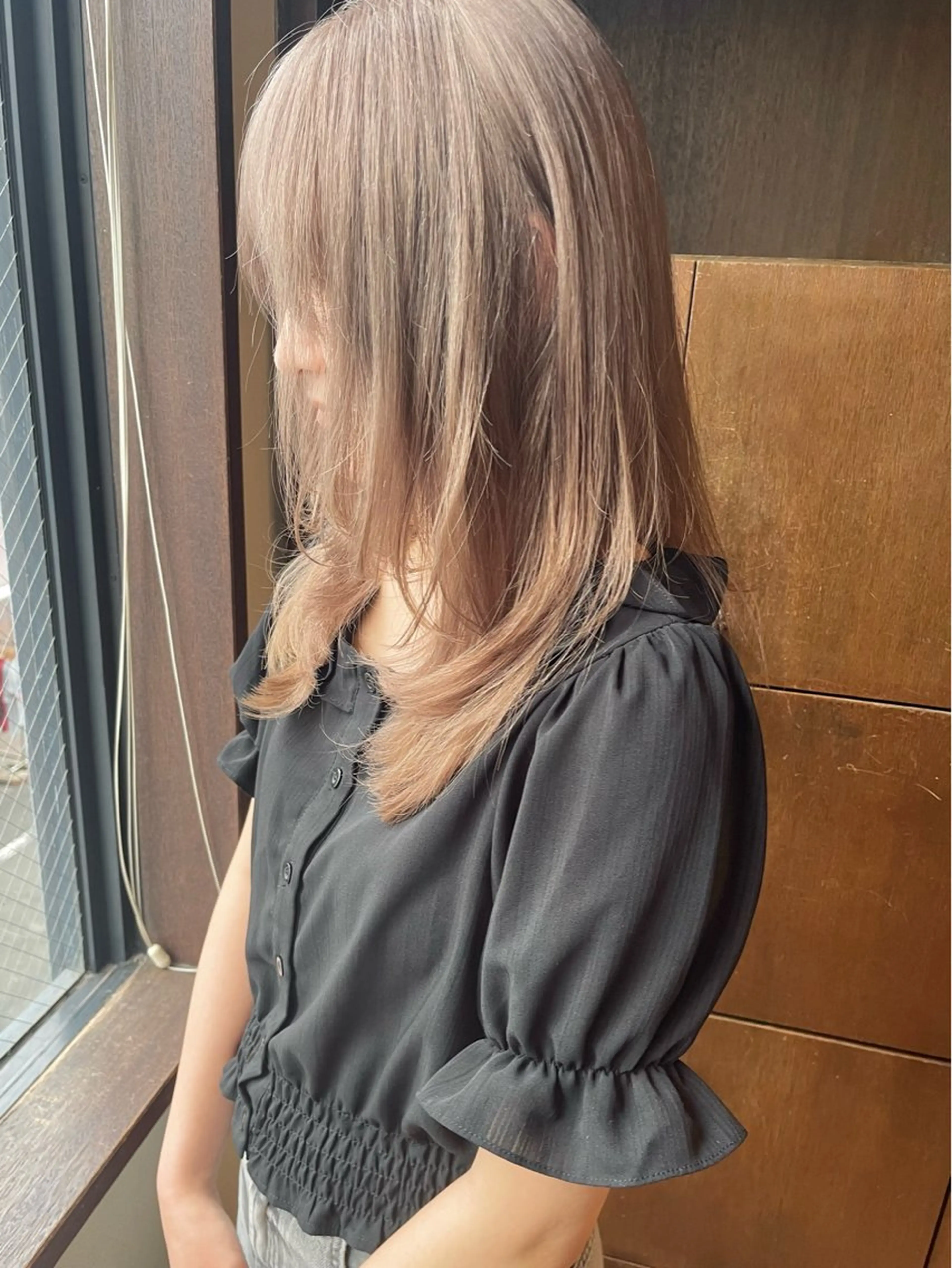 ロング カラー グレージュ カット ヘアカラー トリートメント 髪質改善ｶﾗｰ ｹｱﾌﾞﾘｰﾁ/ﾀﾑのヘアスタイル