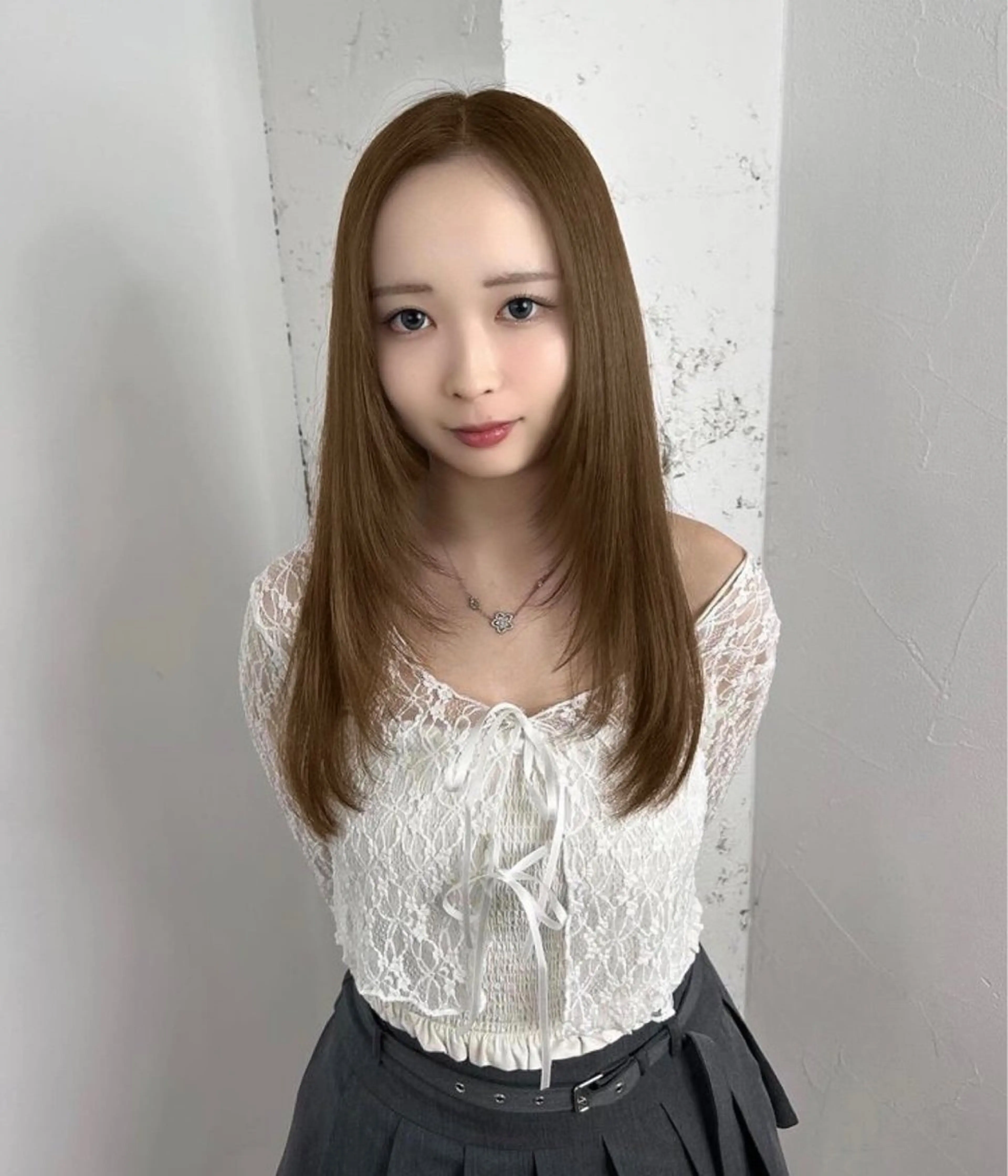 ミディアム 縮毛矯正 宮本晃成のヘアスタイル