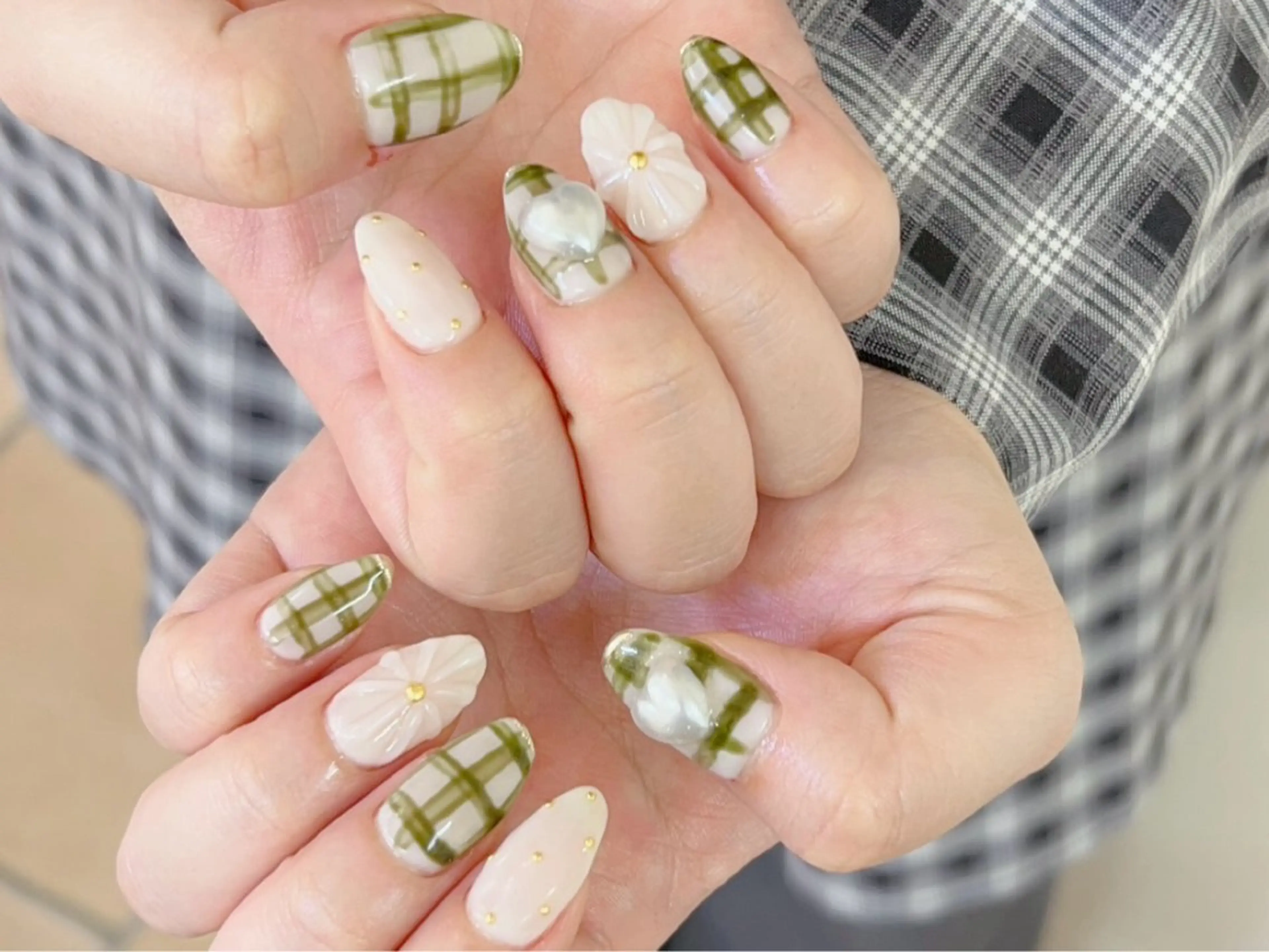 ネイル 鈴木 亜和音のネイルデザイン