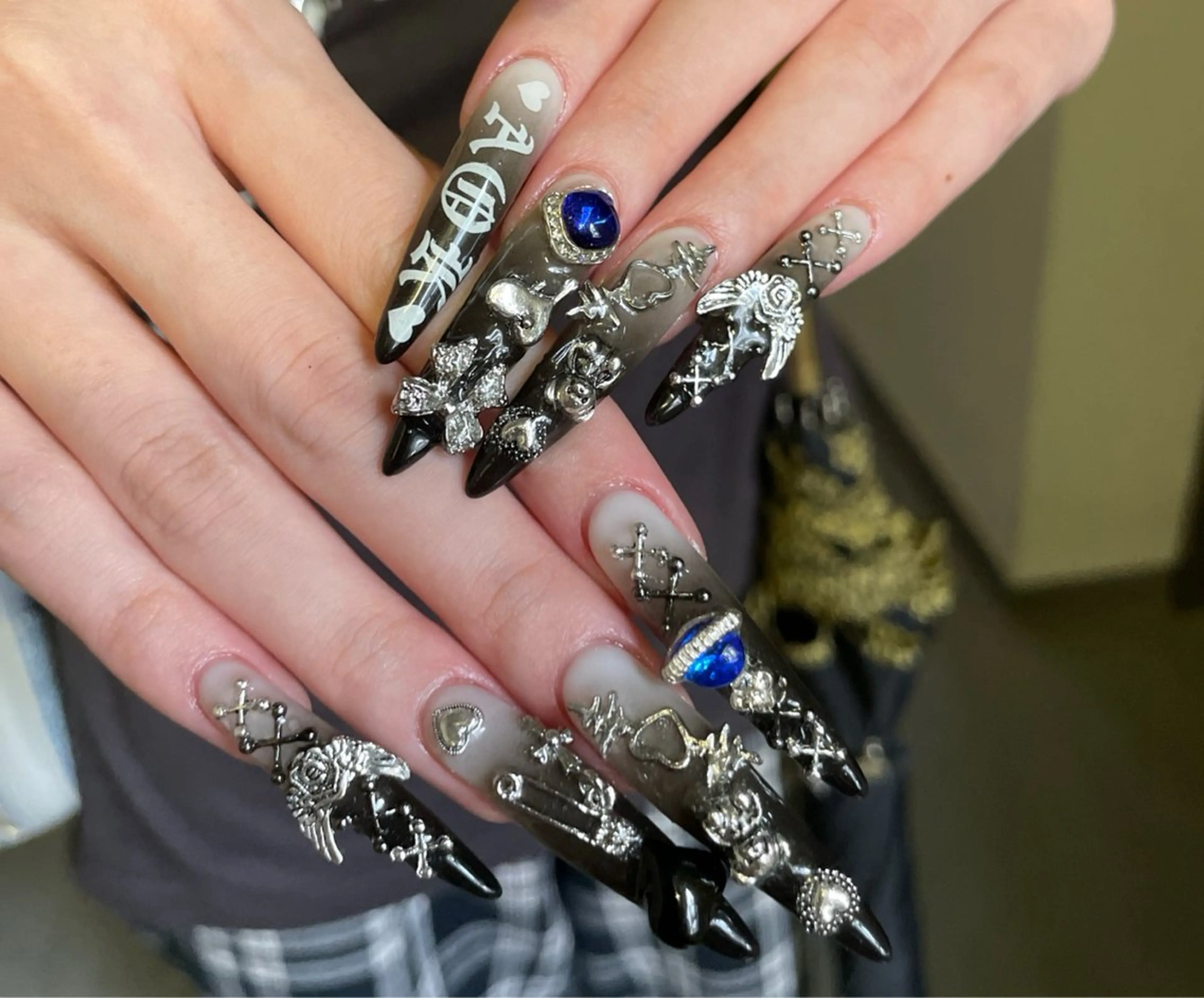 ネイル ハンドネイル 🍑 momo_nailのネイルデザイン