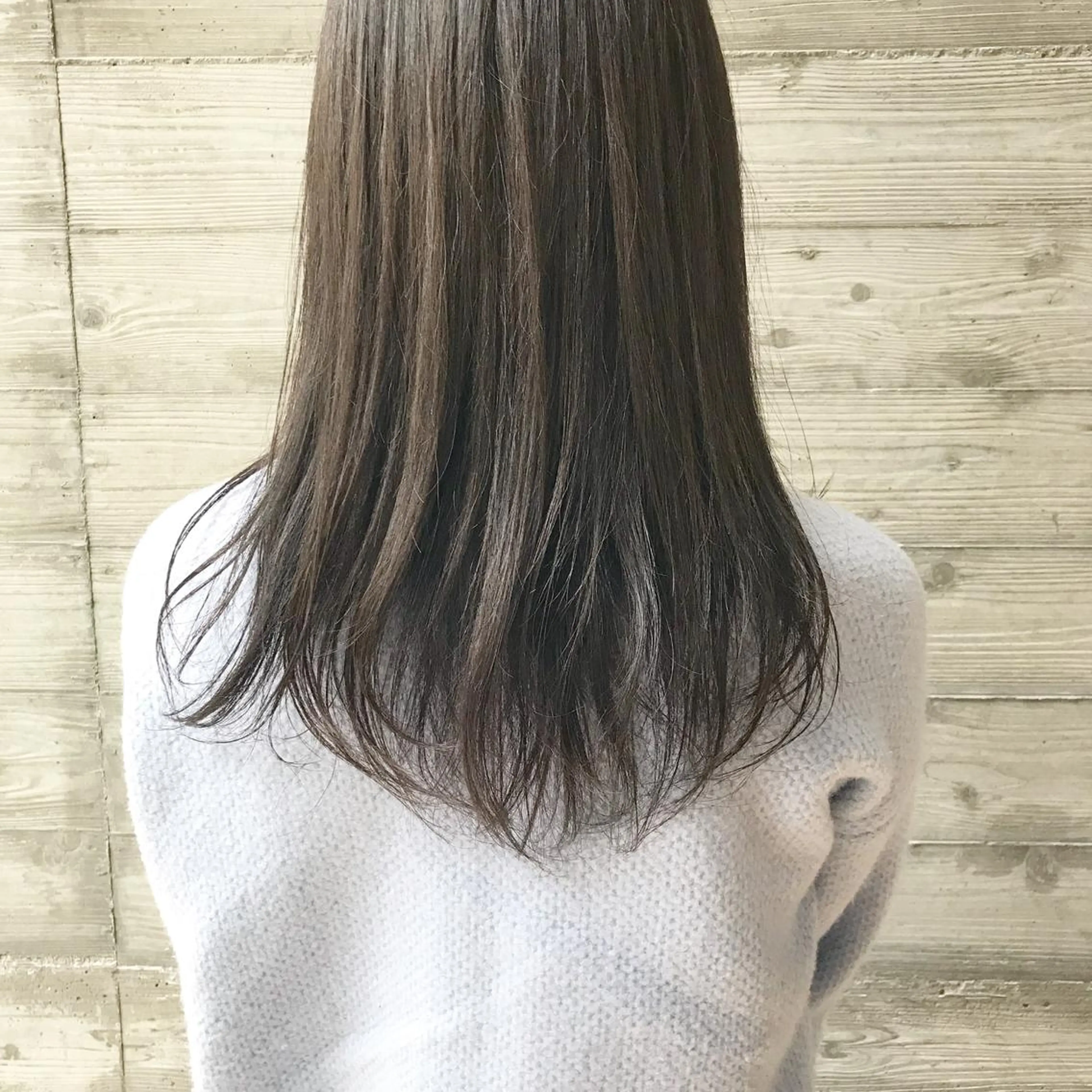 カラー Click所属・クニモトハルナ ボブ/柔らかカラーのヘアスタイル