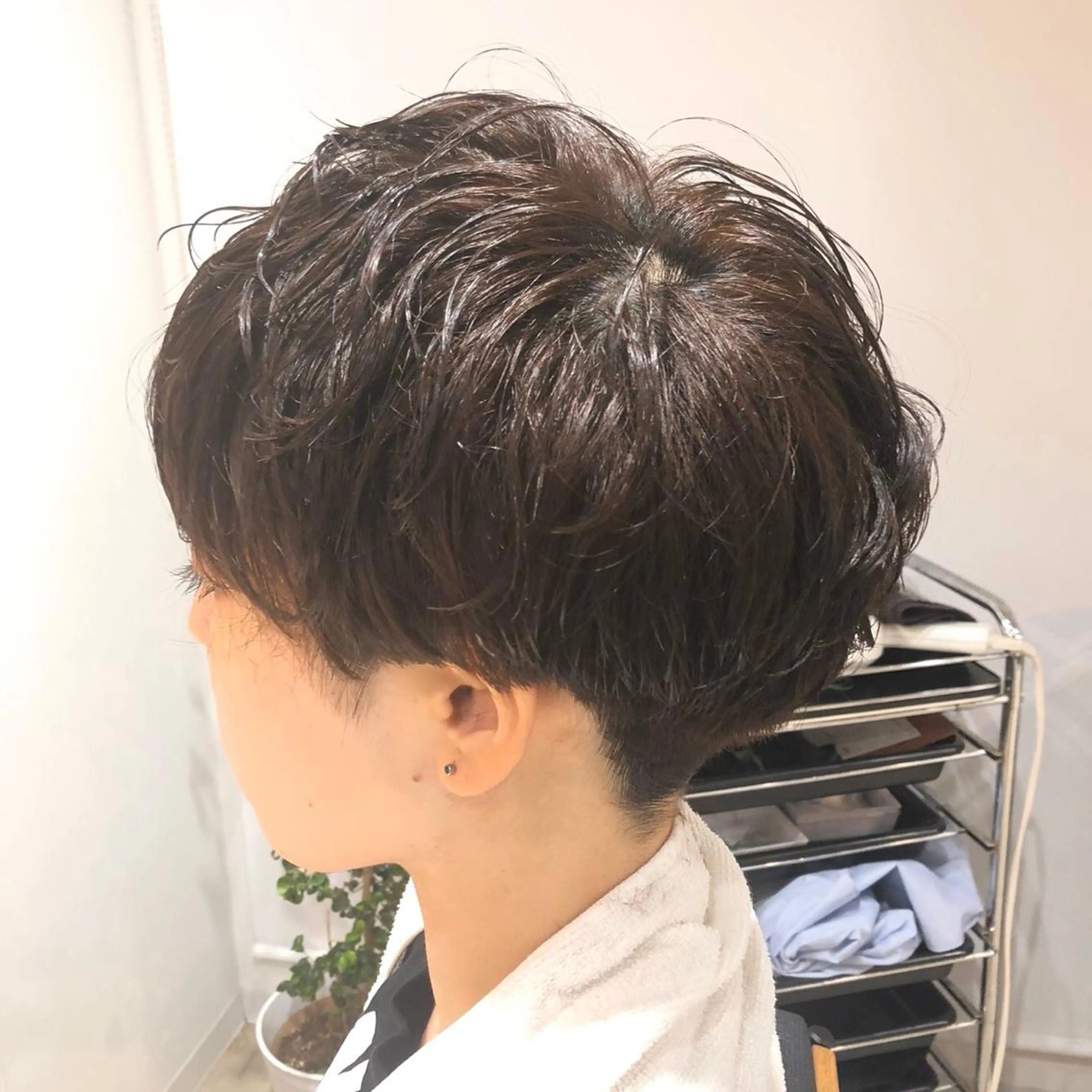 ショート パーマ ショートヘア 🟢ウルフ／スパイラ ルパーマ／大西🟢のヘアスタイル