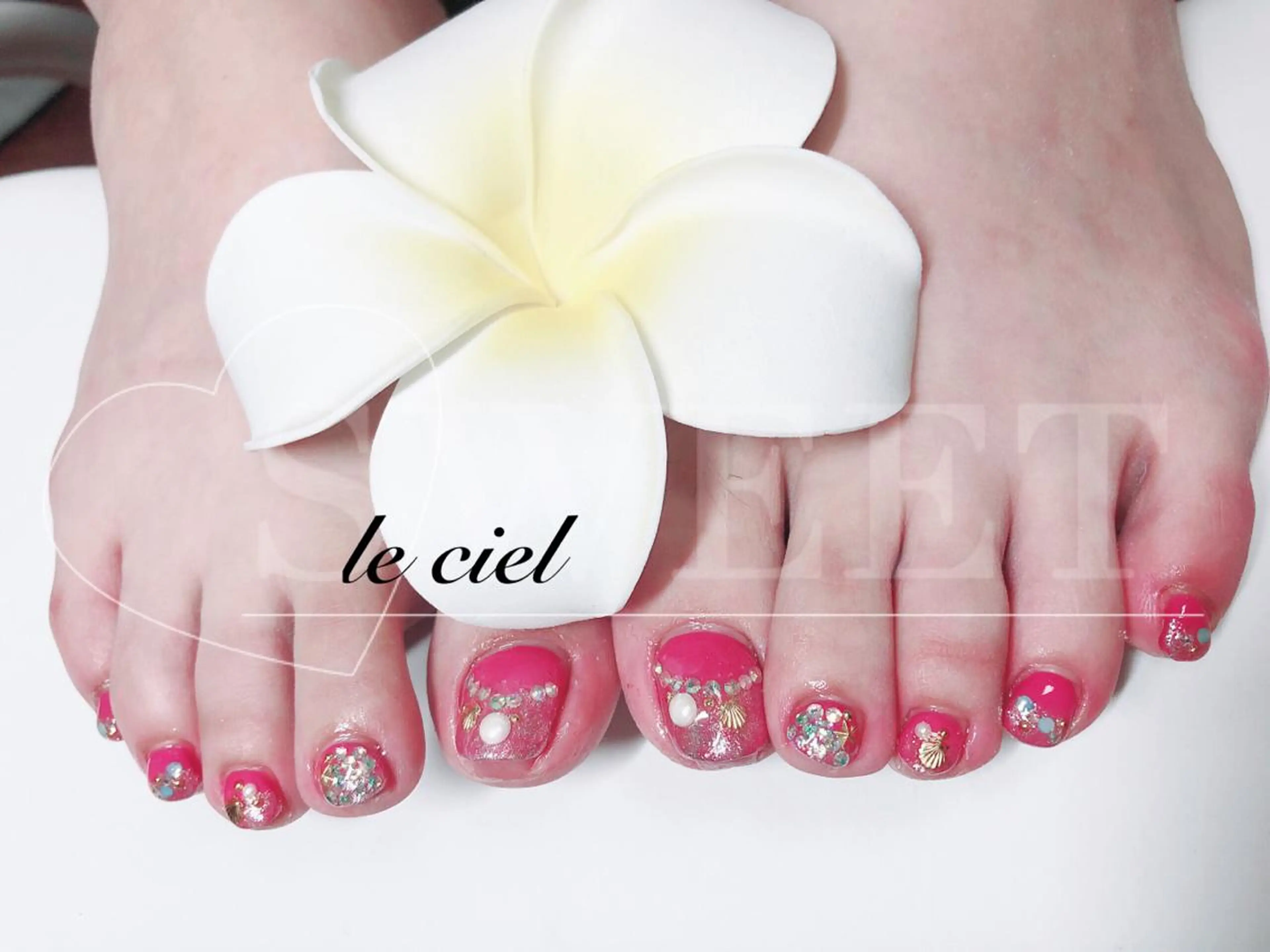 ネイル フットネイル Naka Rieのネイルデザイン