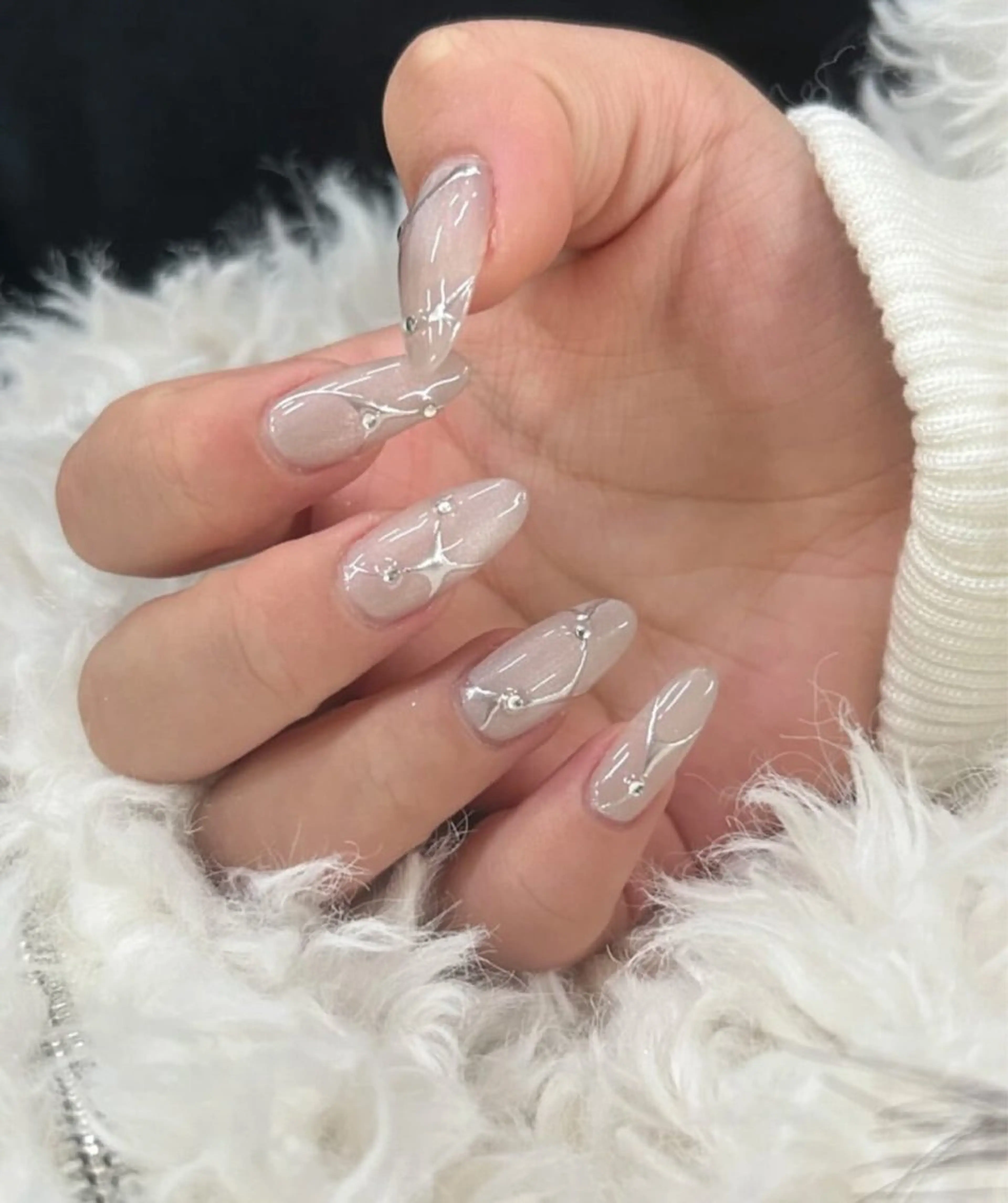 ネイル グラデーション ラメ(グリッター) マグネットネイル ミラーネイル ニュアンスネイル ハンドネイル Lumi de nails所属・Lumi de nailsのネイルデザイン