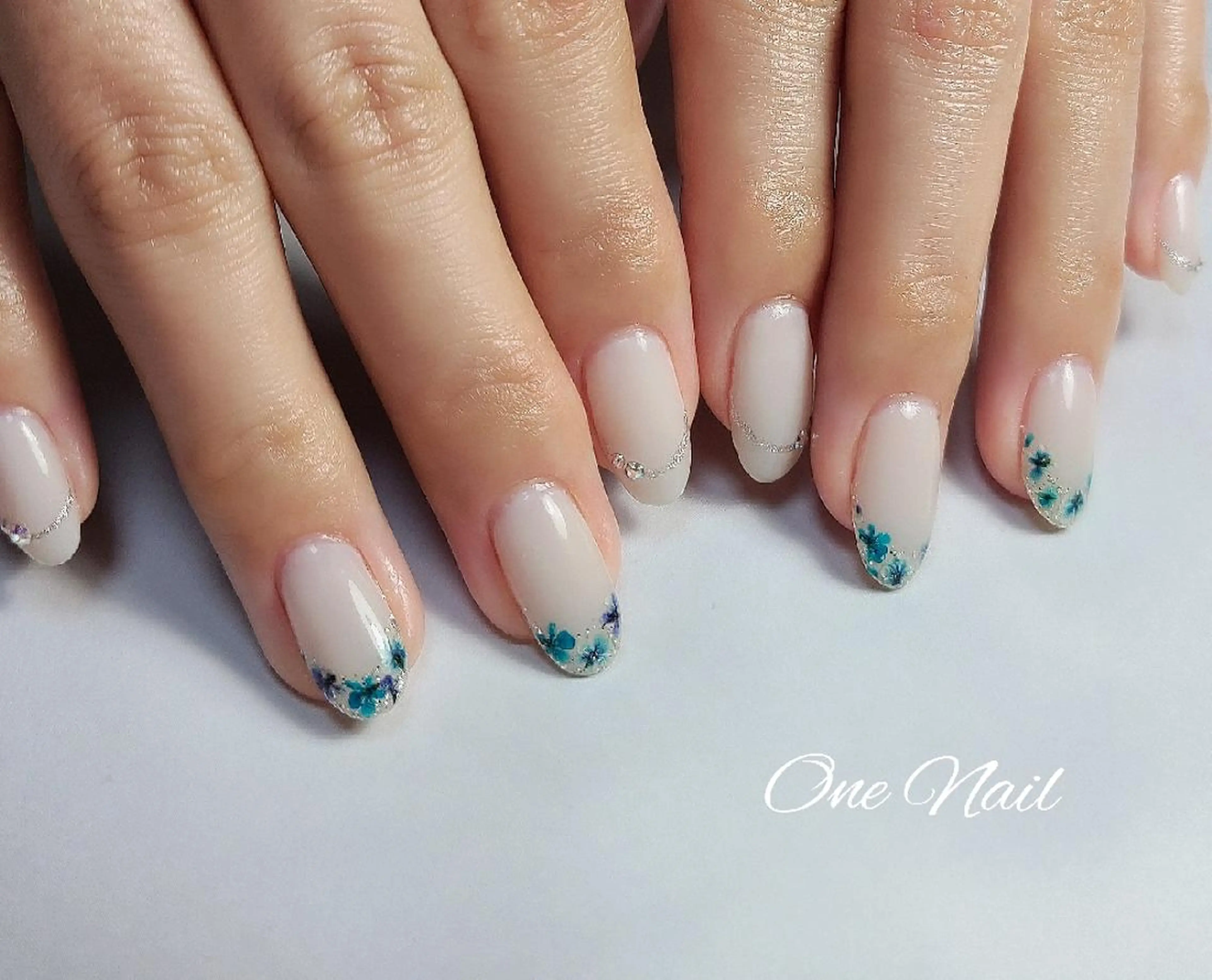 ネイル ハンドネイル One nailのネイルデザイン