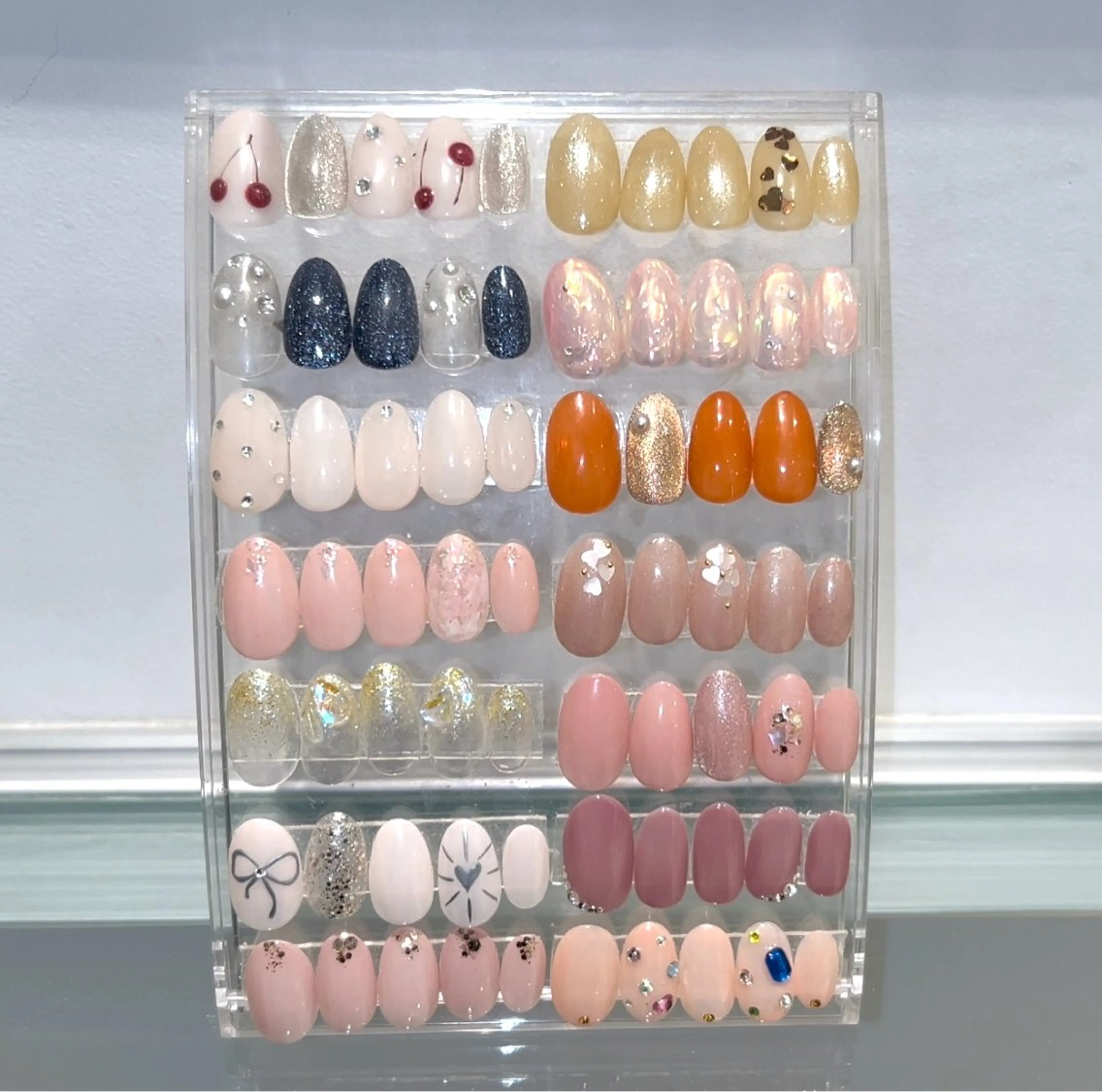 ネイル yuzuka 🍀🖤のネイルデザイン