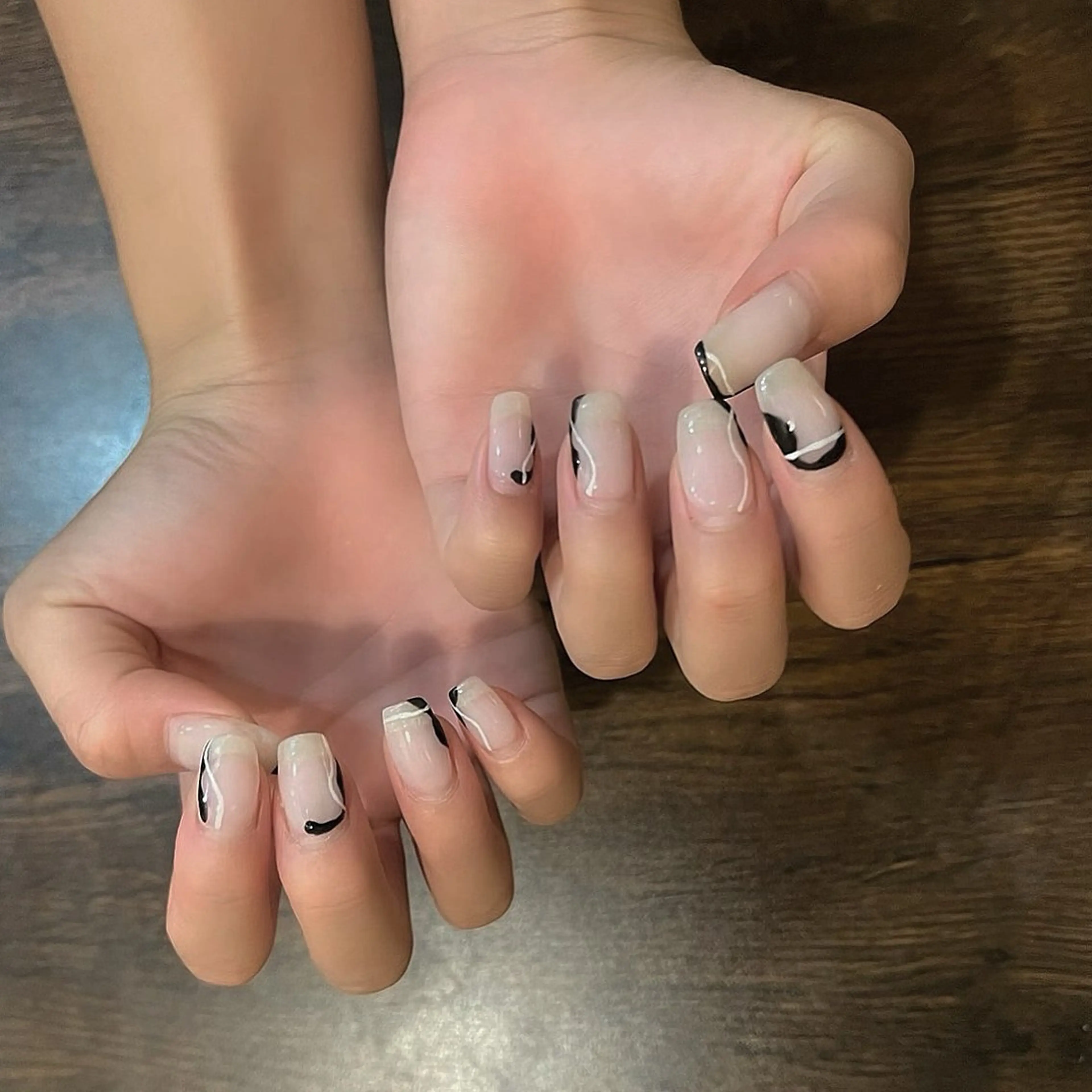 ネイル 井上 知美のネイルデザイン