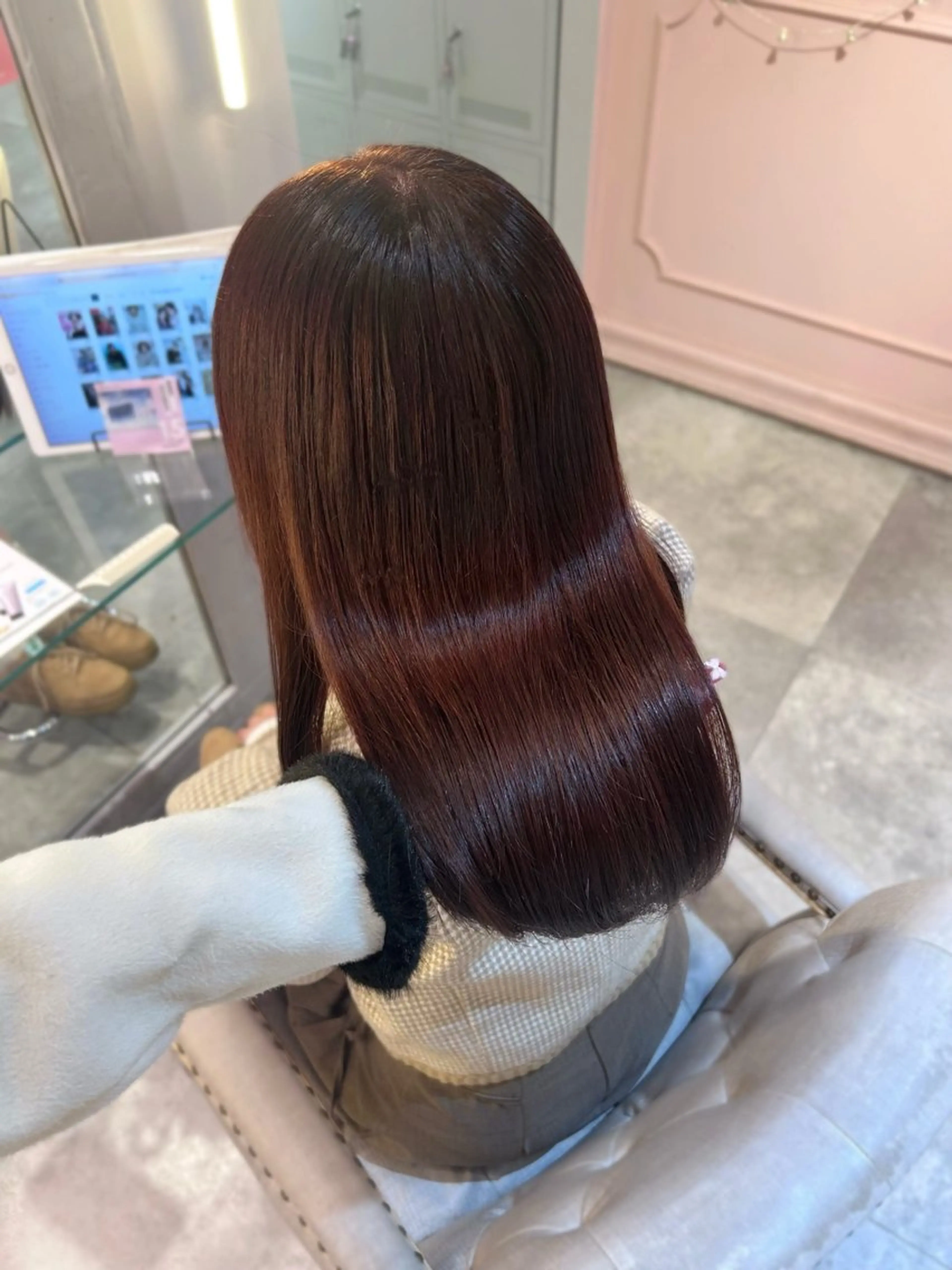 カラー ヘアカラー トリートメント 🤍ふんわりアイドル カラー🎀Rio🪽のヘアスタイル