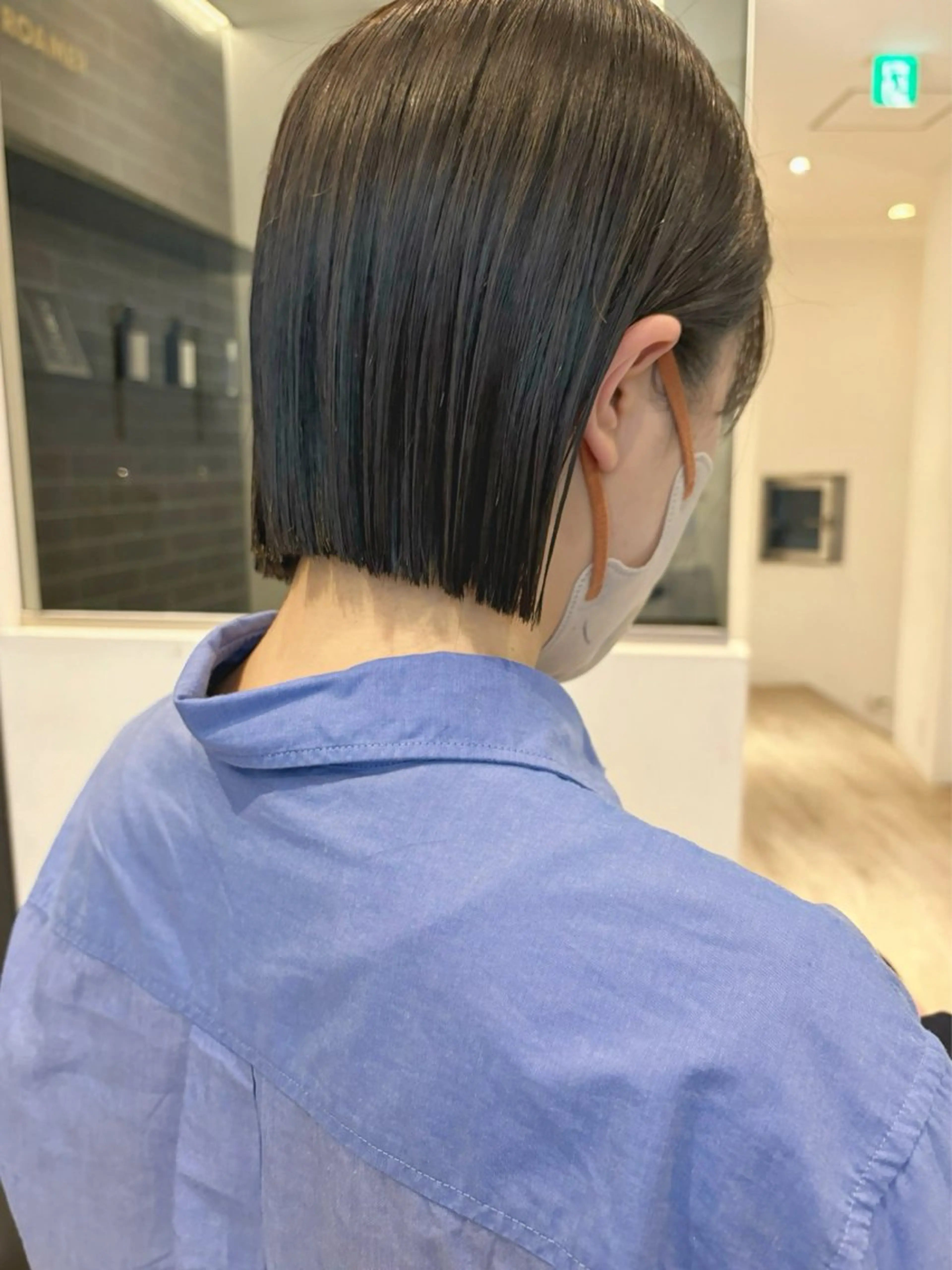 ミディアム 切りっぱなしボブ/ ショート/カエ🌛のヘアスタイル