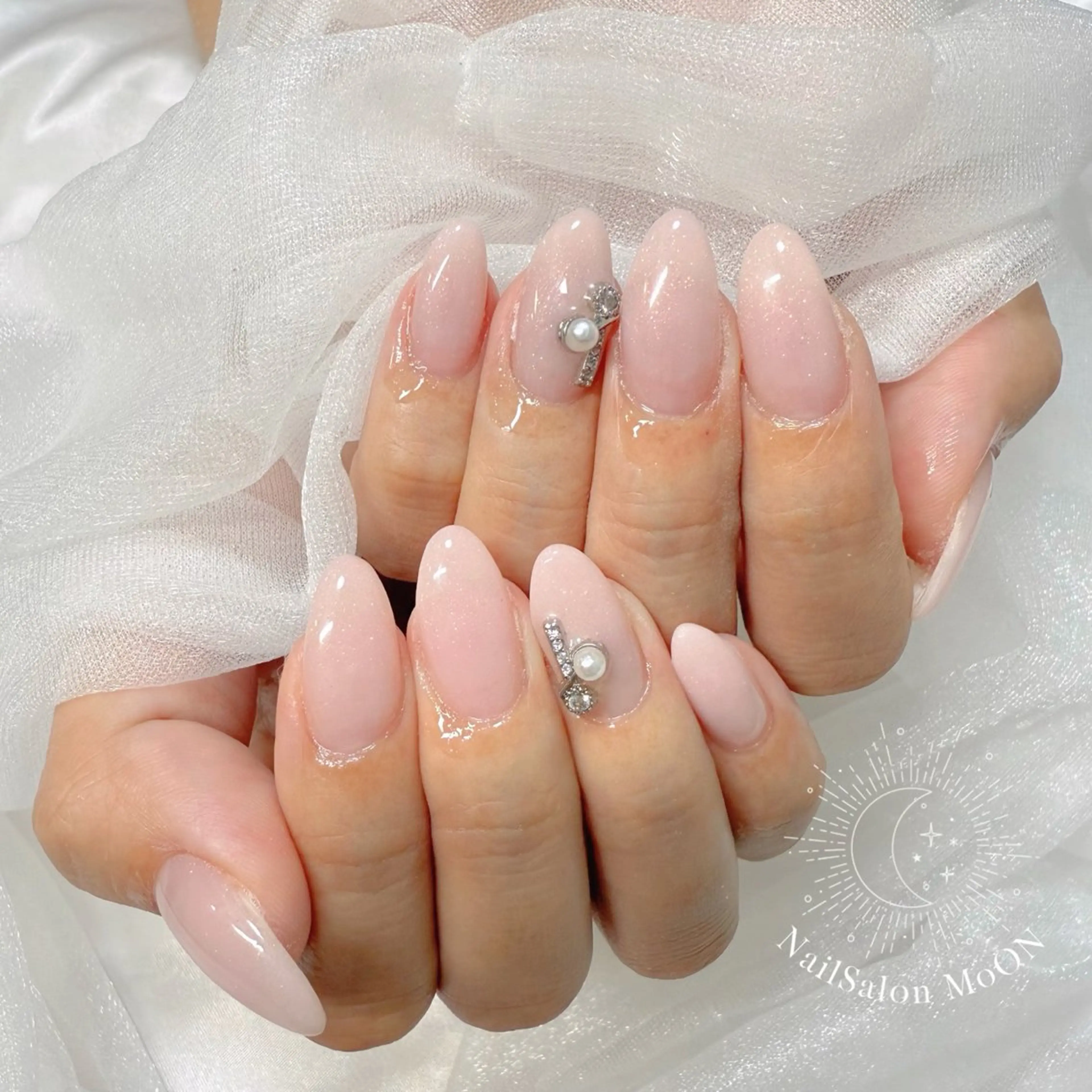 ネイル ハンドネイル ハンドケア MoON...❤︎ MeGuのネイルデザイン