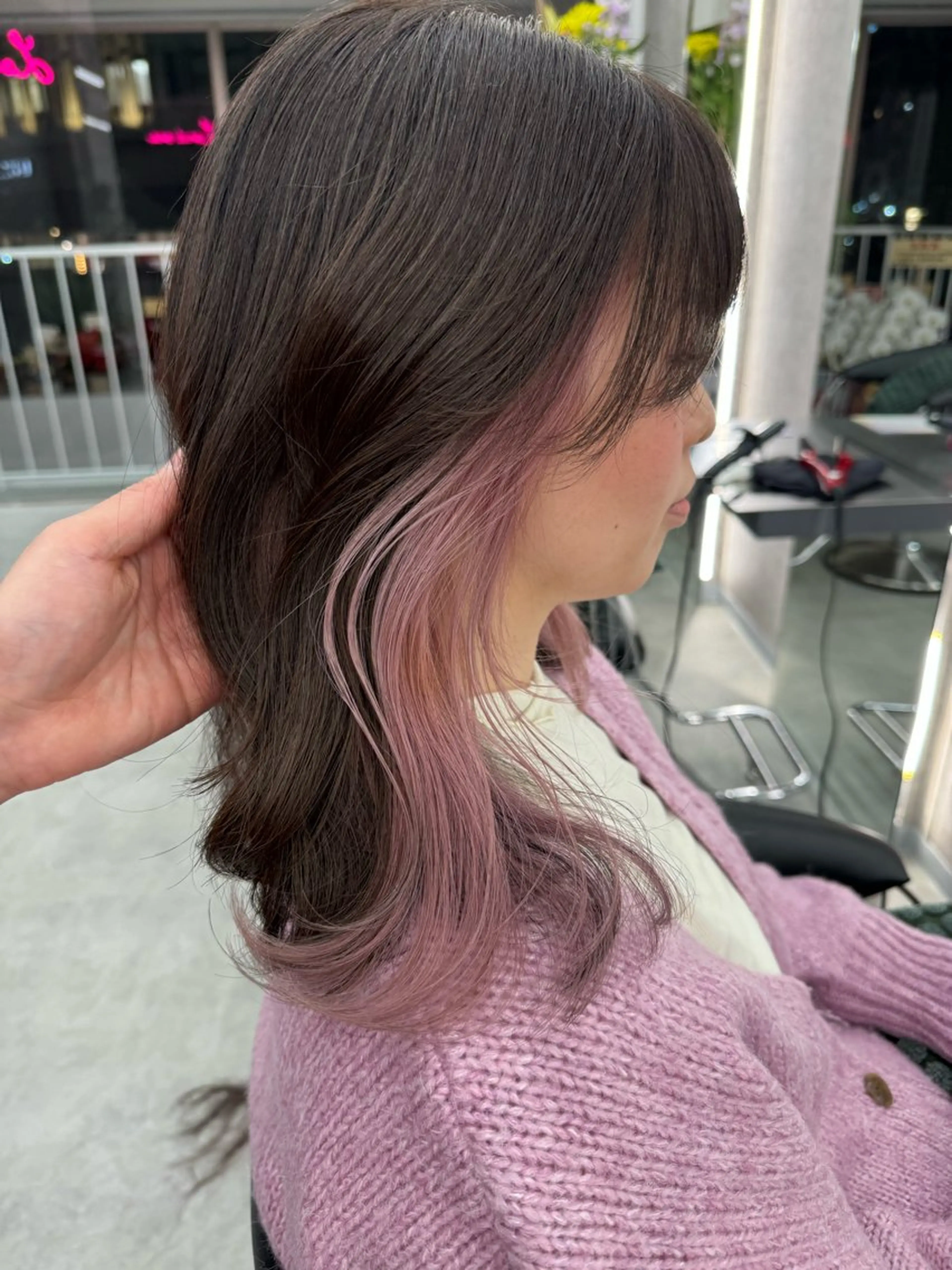 セミロング カラー ヘアカラー トリートメント ヘアセット レイヤー＆カラー 人気美容師倉崎涼のヘアスタイル