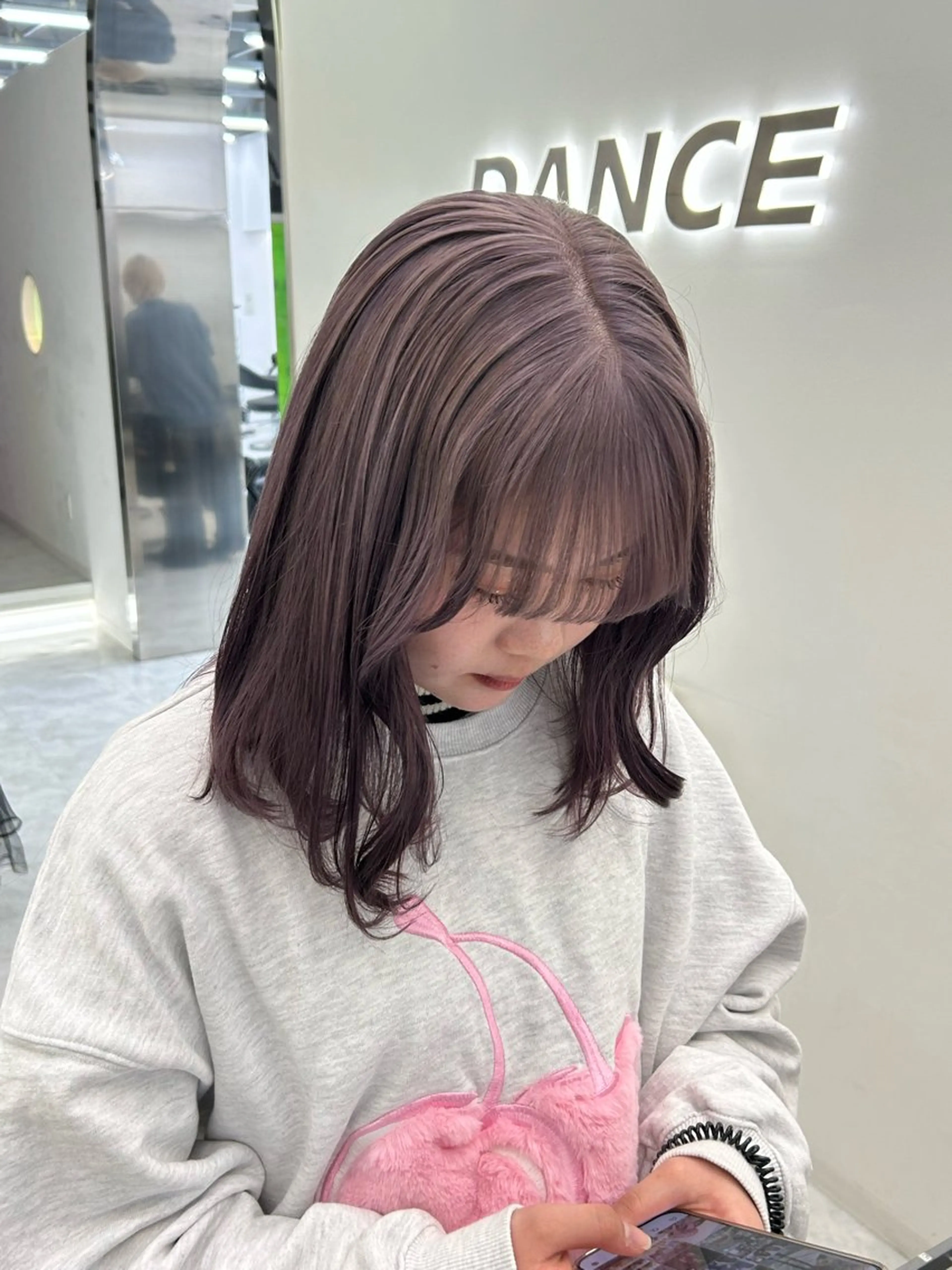 ミディアム 淡色ラベンダー♡ ニーナ🎀🦙のヘアスタイル