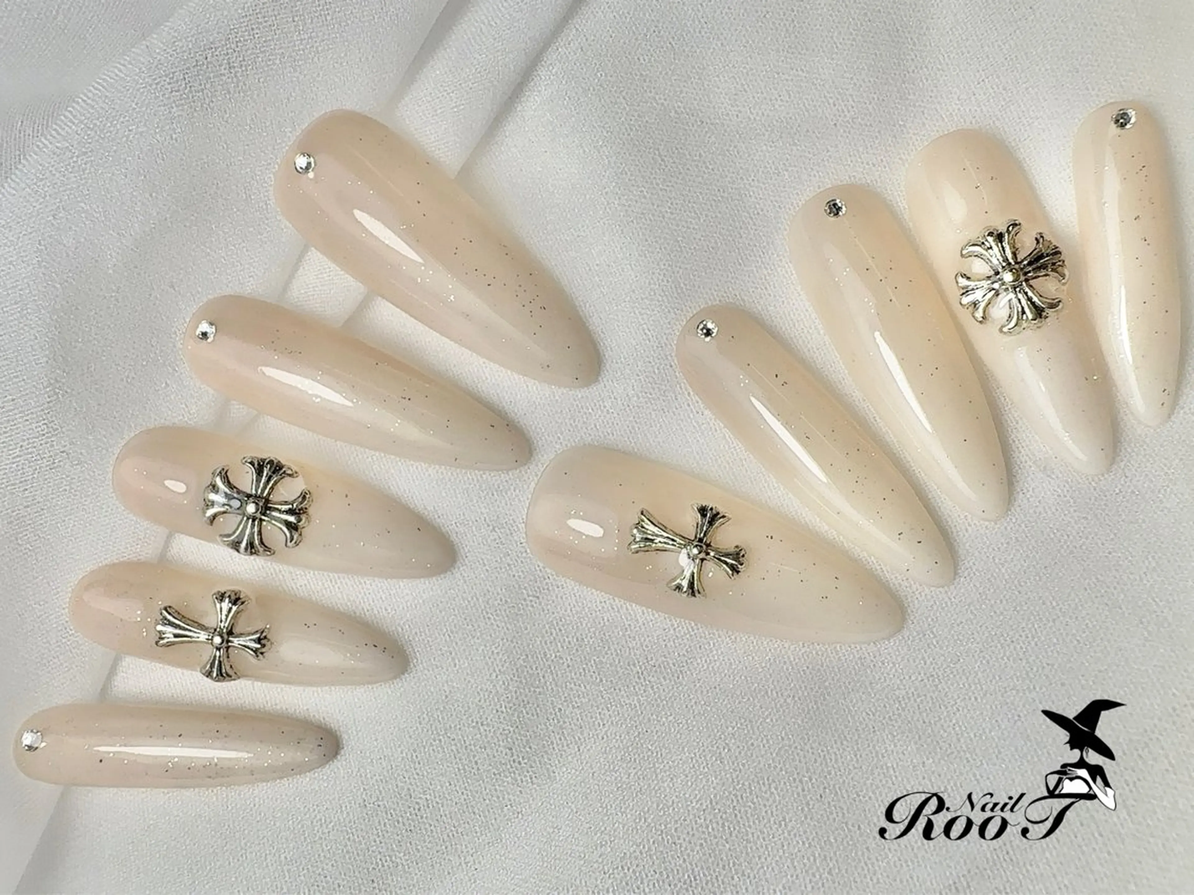 ネイル ネイルチップ ハンドネイル RooT Nailのネイルデザイン