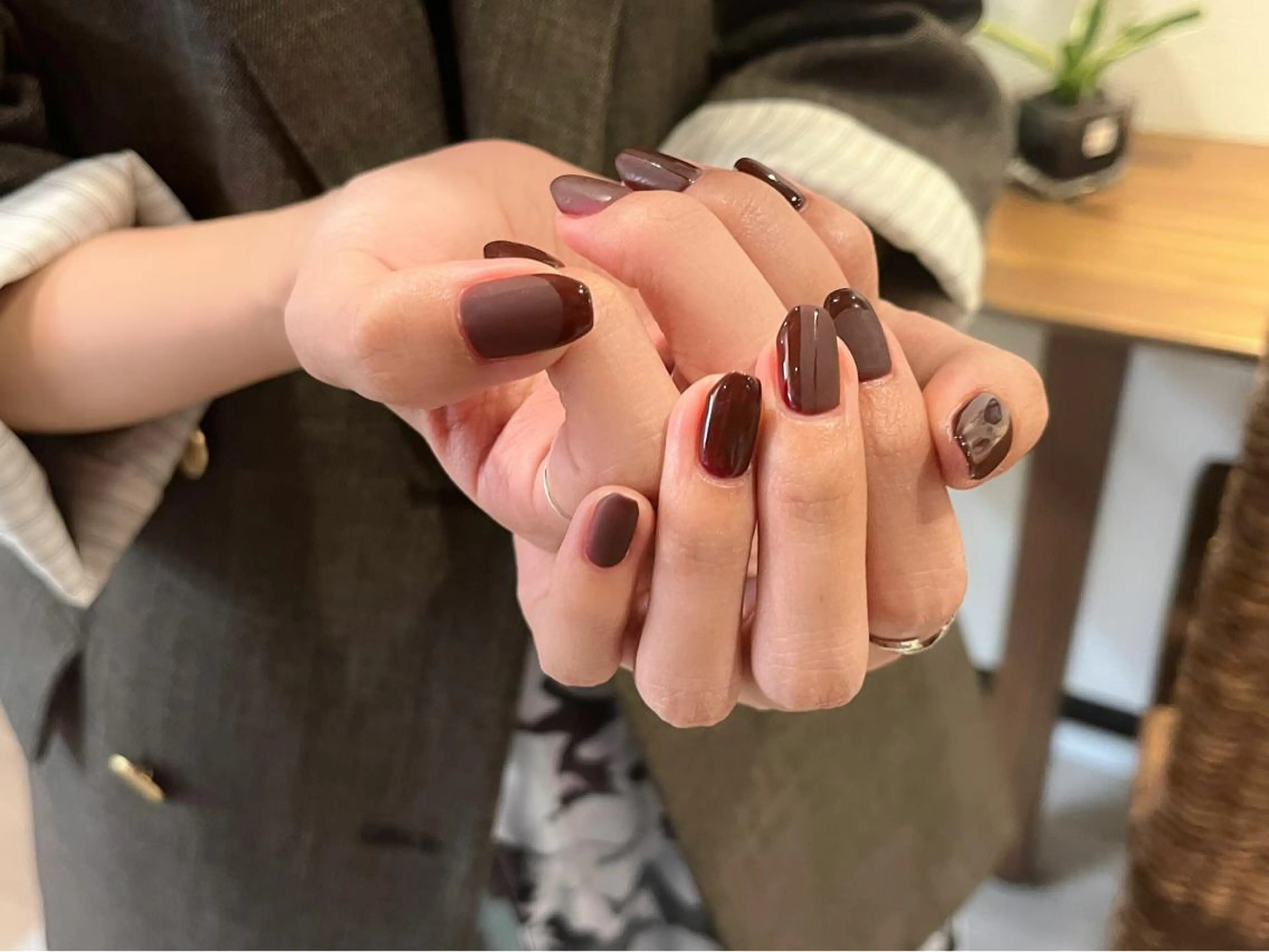 ネイル ハンドネイル Protea ❁⃘*.ﾟ清家 美穂のネイルデザイン