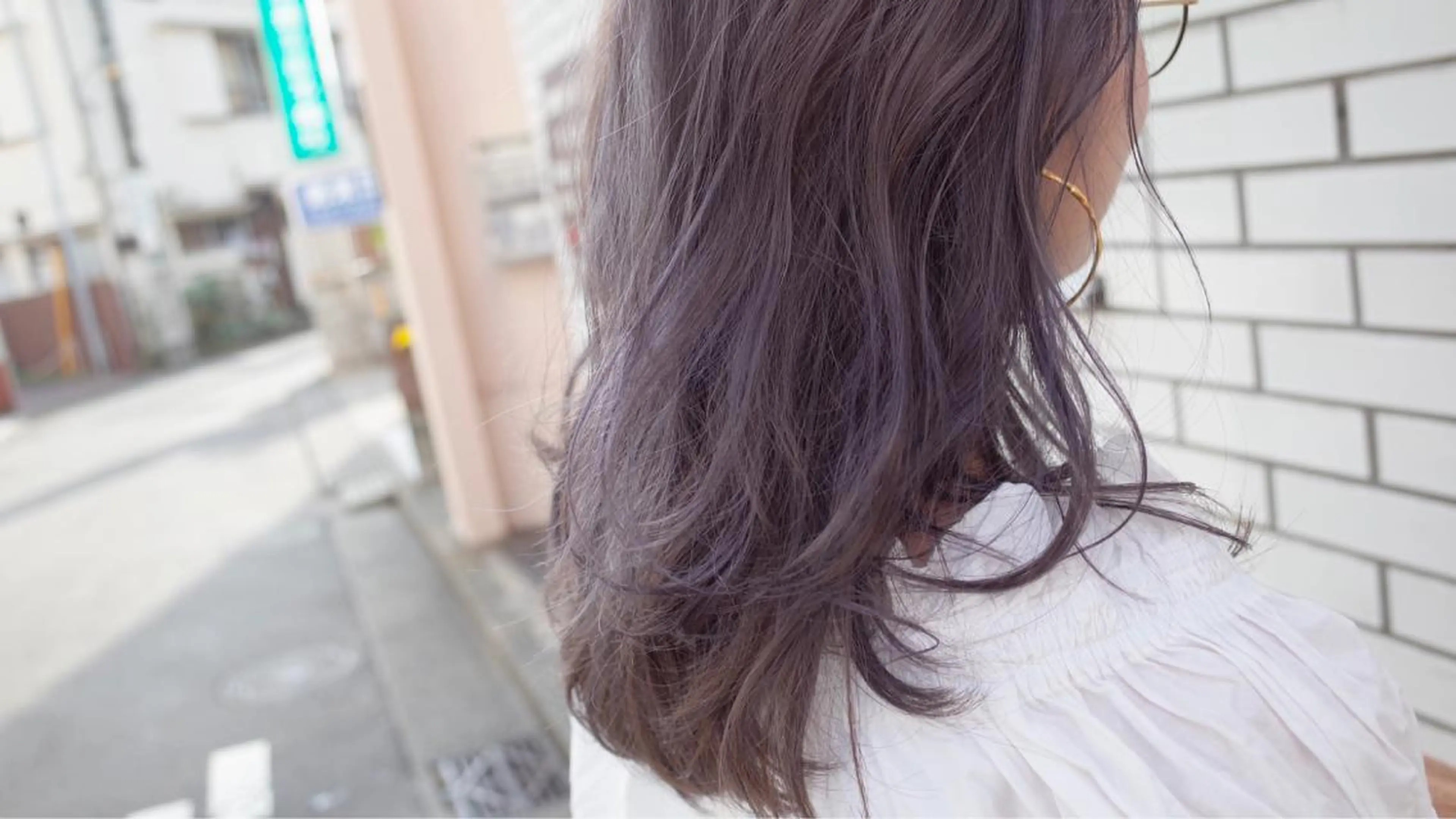 ミディアム カラー ブリーチ ラベンダーカラー ラベンダーグレー ピンクカラー ウエモト　タク ショート/レイヤーのヘアスタイル