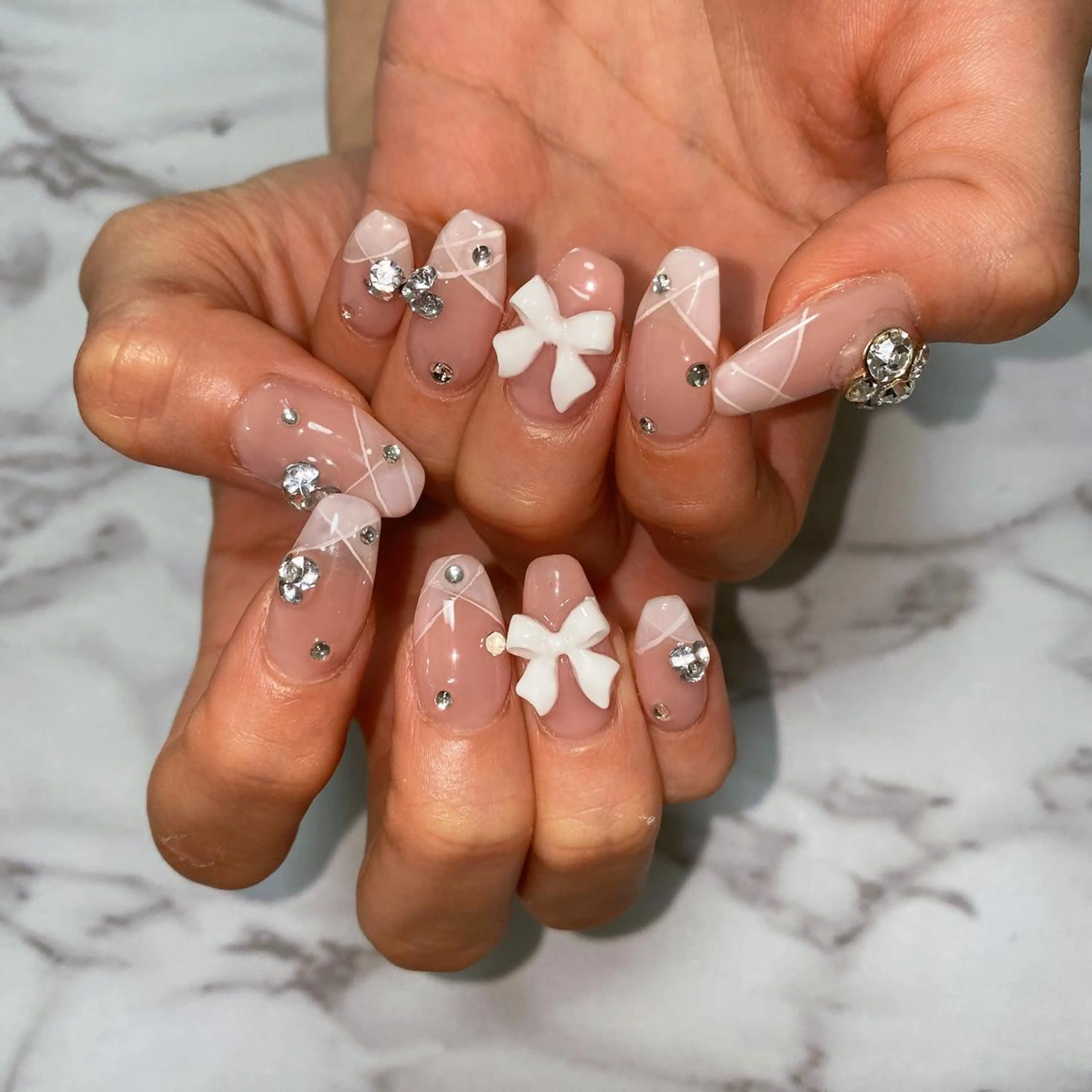 ネイル Ally's Nailのネイルデザイン