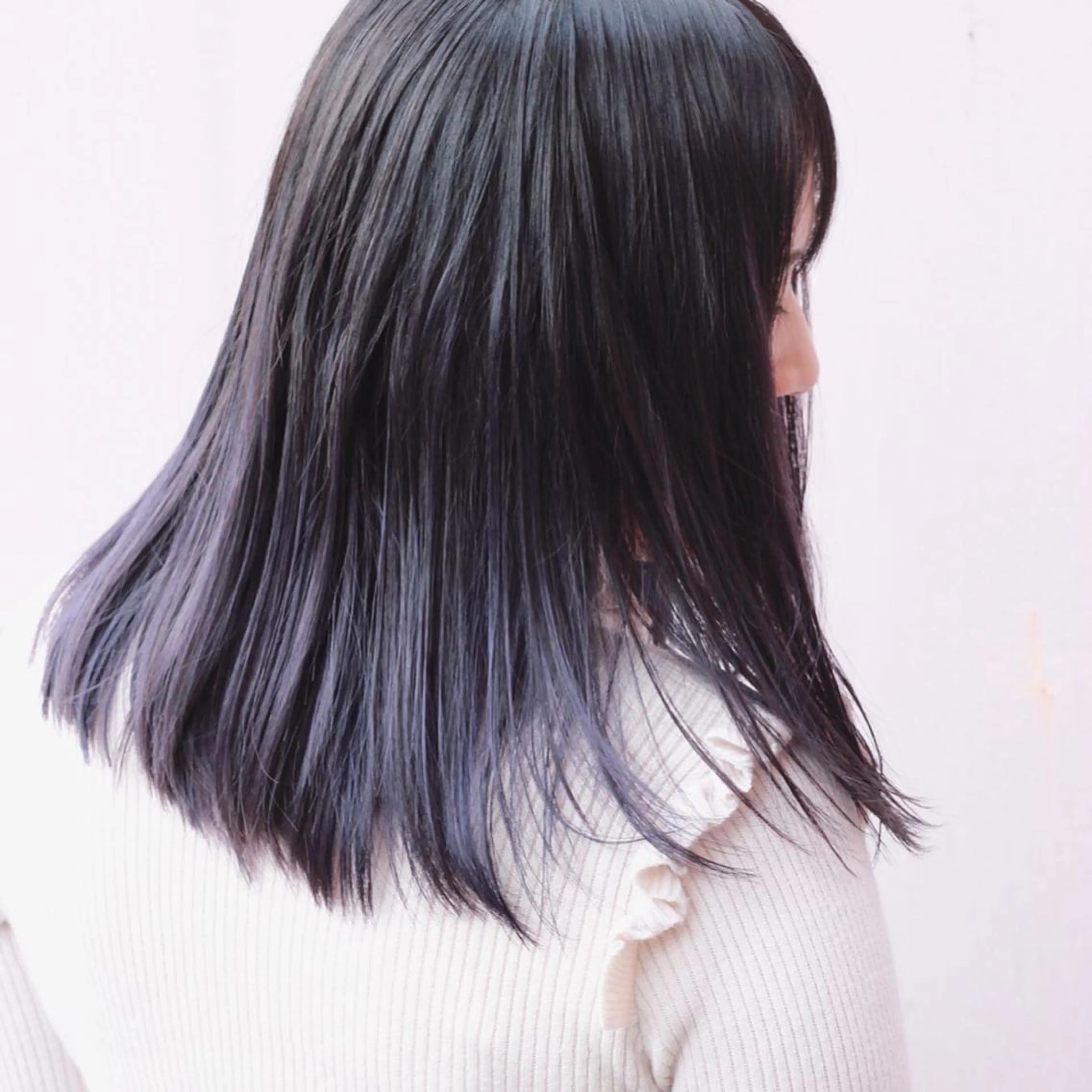 セミロング カラー ラベンダーカラー ヘアカラー Viage （ビアージュ）のヘアスタイル