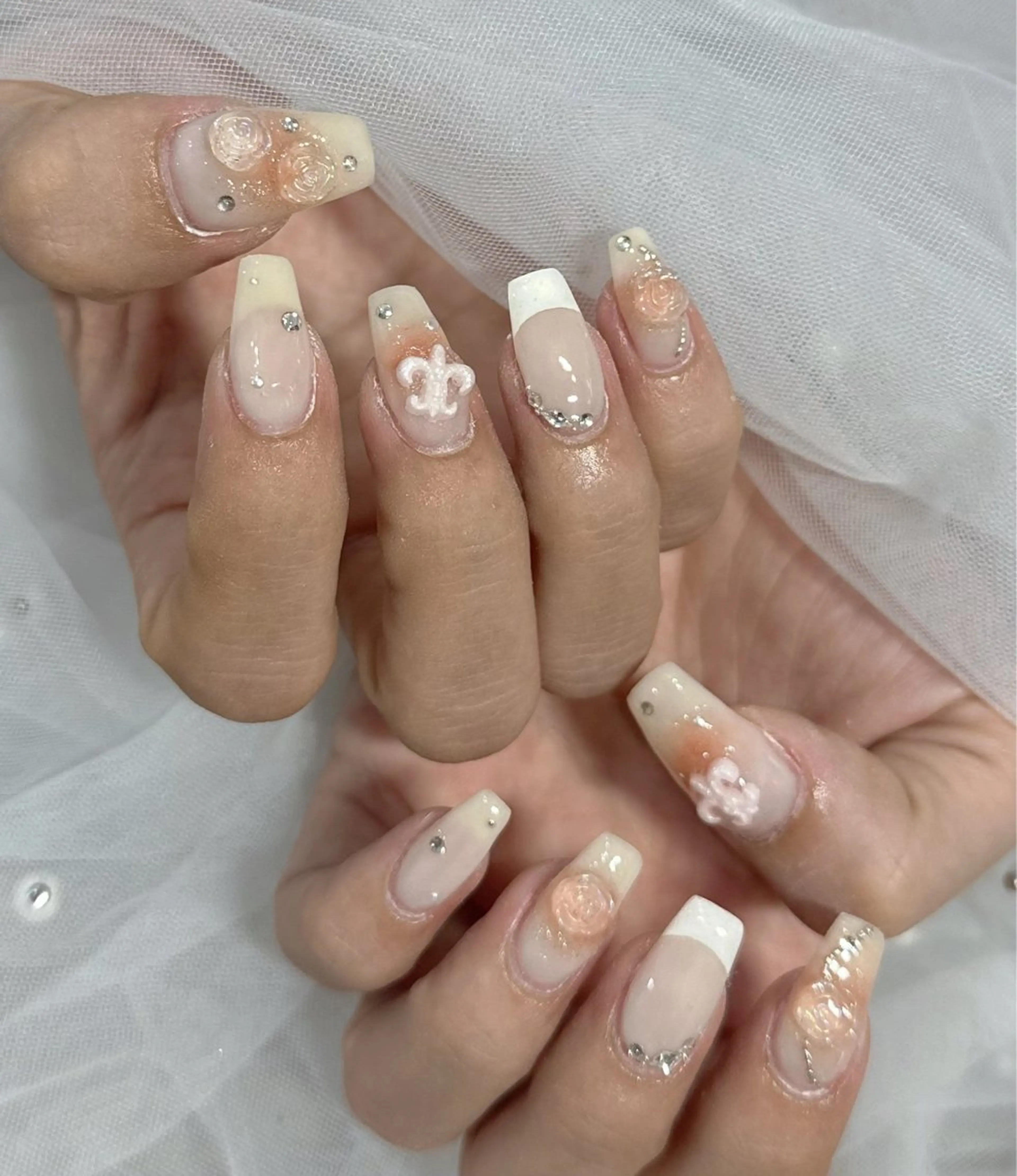 ネイル ハンドネイル LAVISH nanamiのネイルデザイン