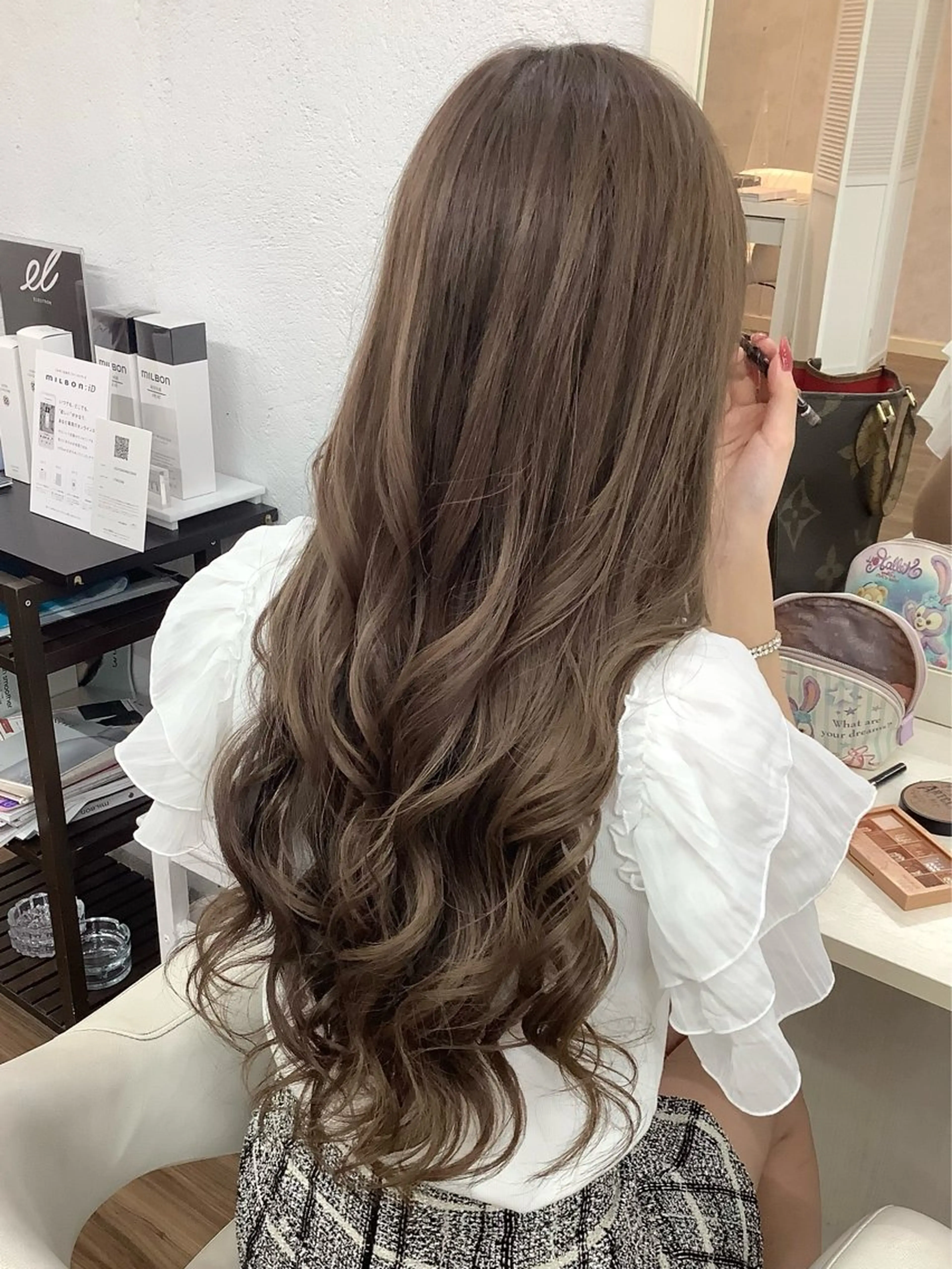 ロング ヘアアレンジ くびれヘア ヨシンモリ ヘアセット GLOSS 心斎橋 山上のヘアスタイル