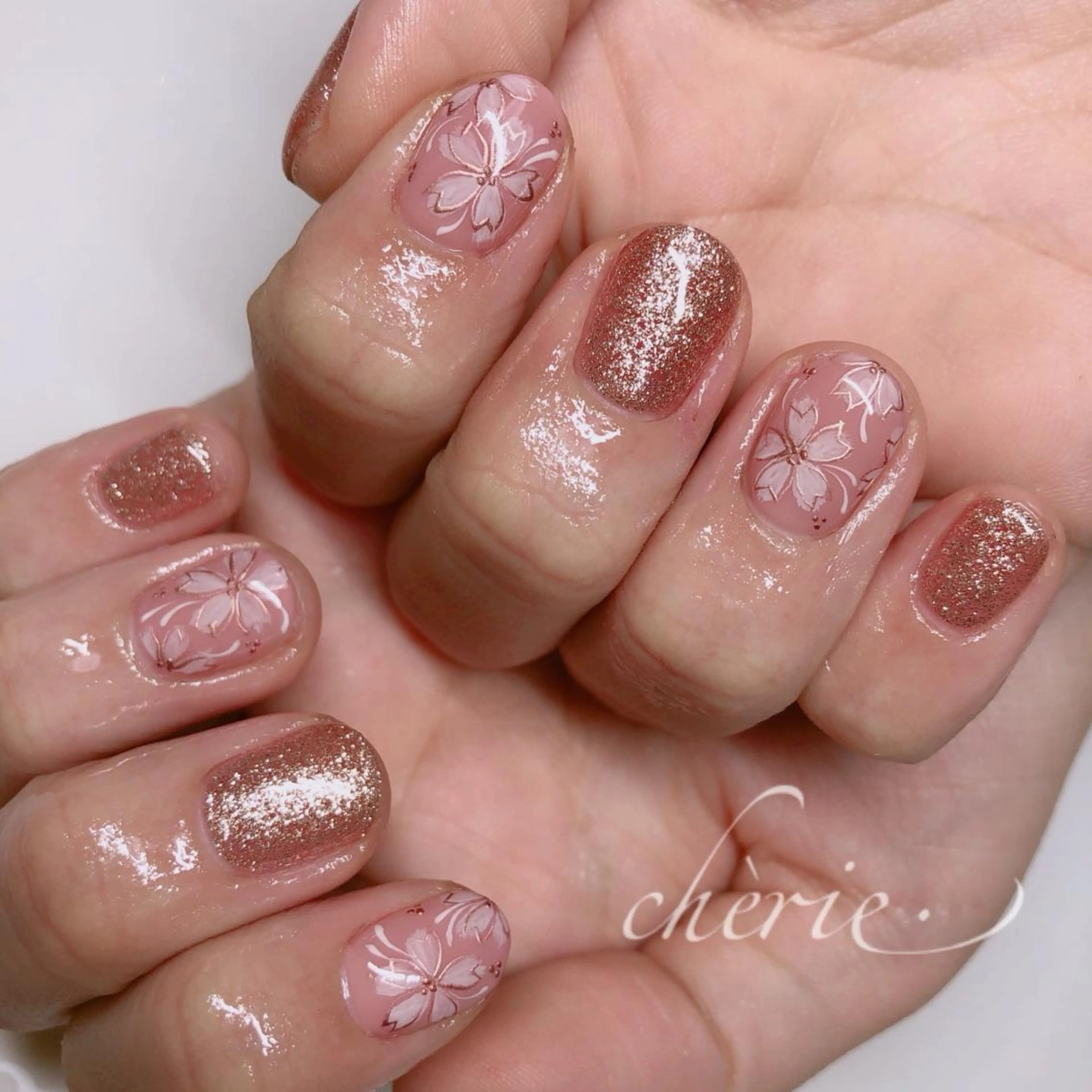 ネイル Yukari chèrieのマツエク・マツパデザイン