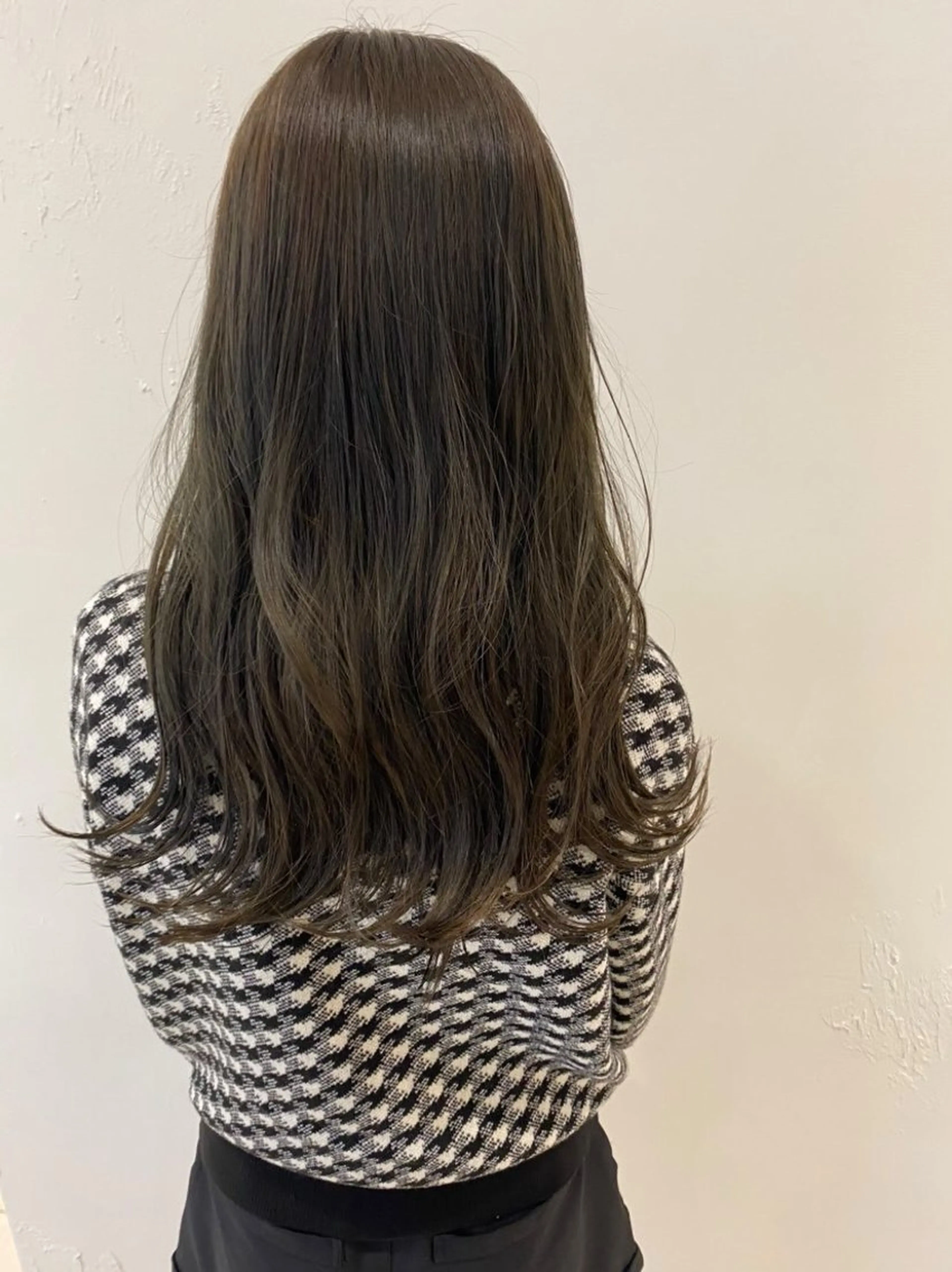 ロング カラー BASEhair所属・Honoka base hairのヘアスタイル