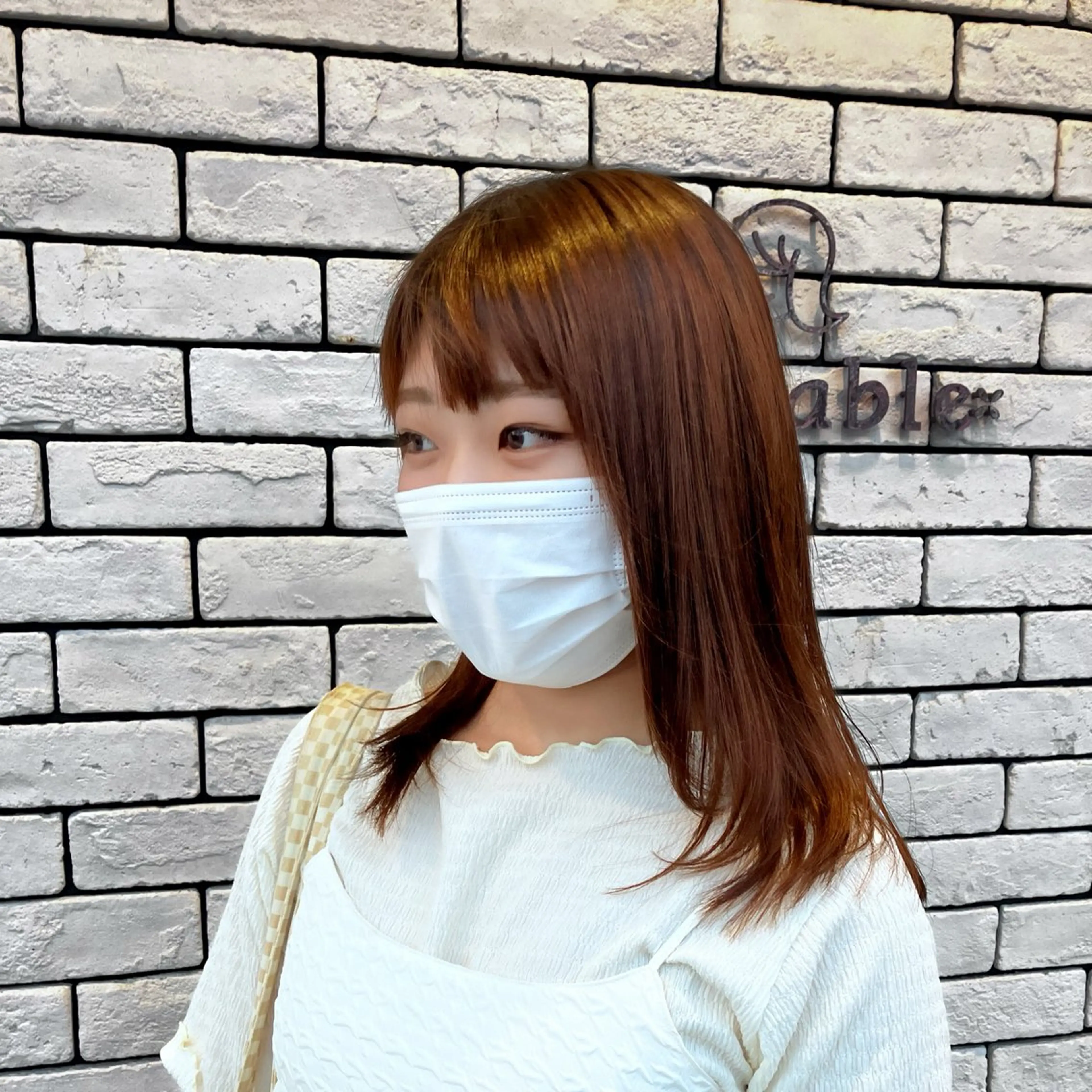 ミディアム ミディアムパーマ レイヤーカット ローレイヤー 縮毛矯正 adorableはなみずき店所属・唯一無二の曲がる 縮毛矯正 小林のヘアスタイル