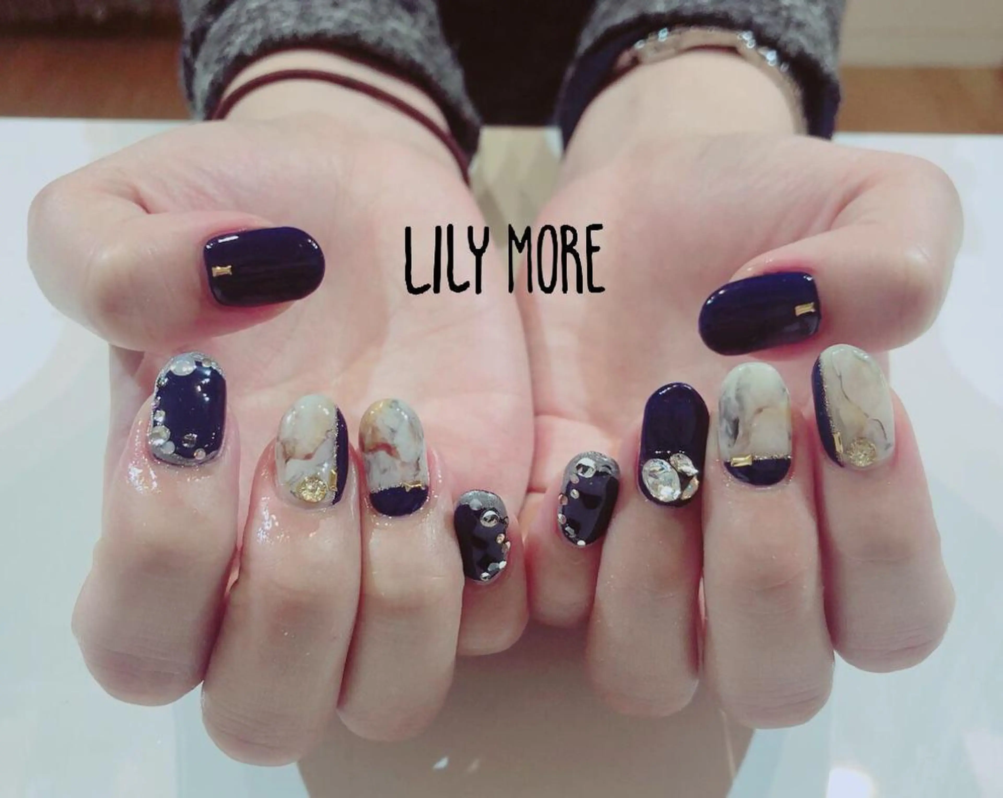 ネイル 大理石ネイル(マーブル) Lily closetのネイルデザイン