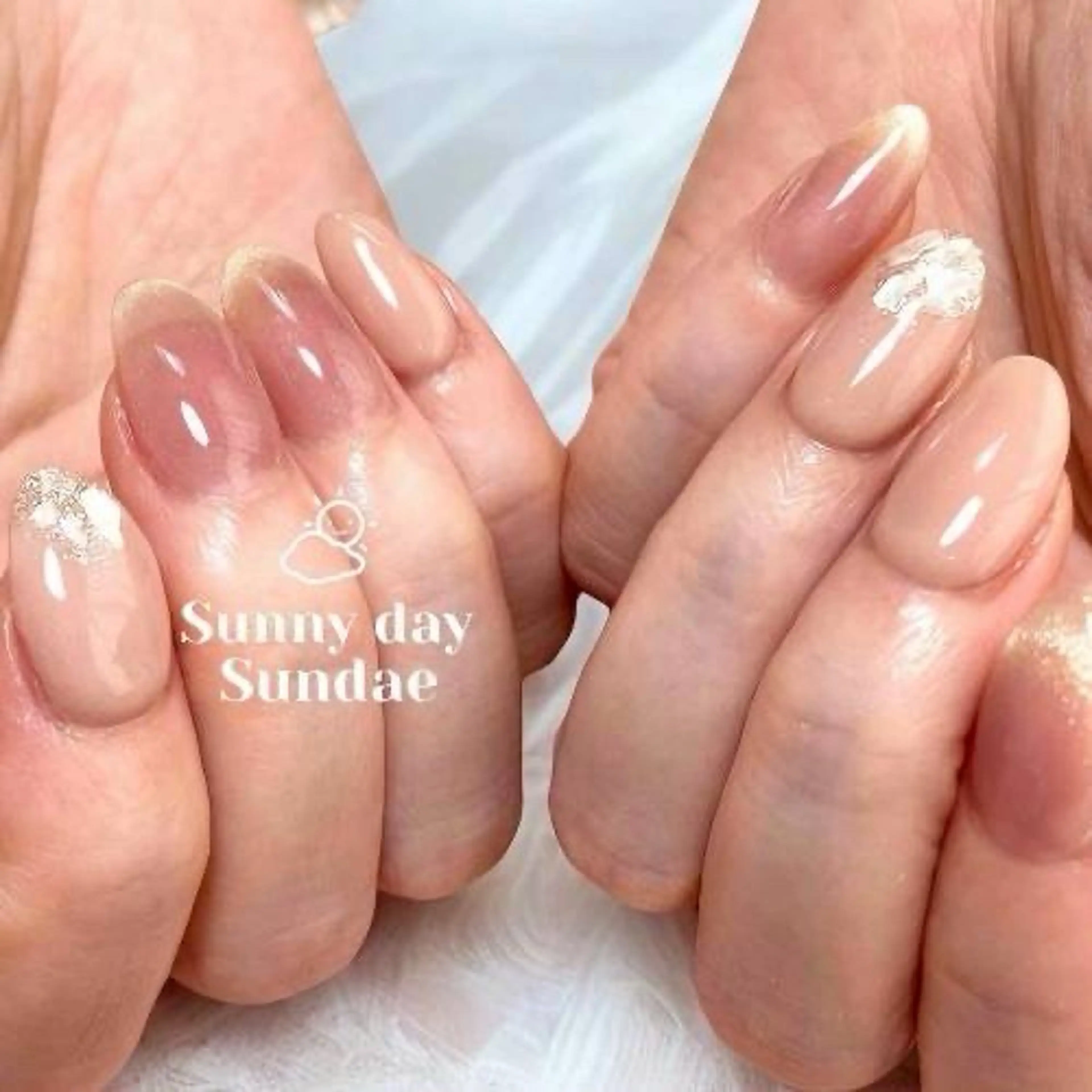 ネイル マグネットネイル シンプルネイル ハンドネイル mako 🌷のネイルデザイン