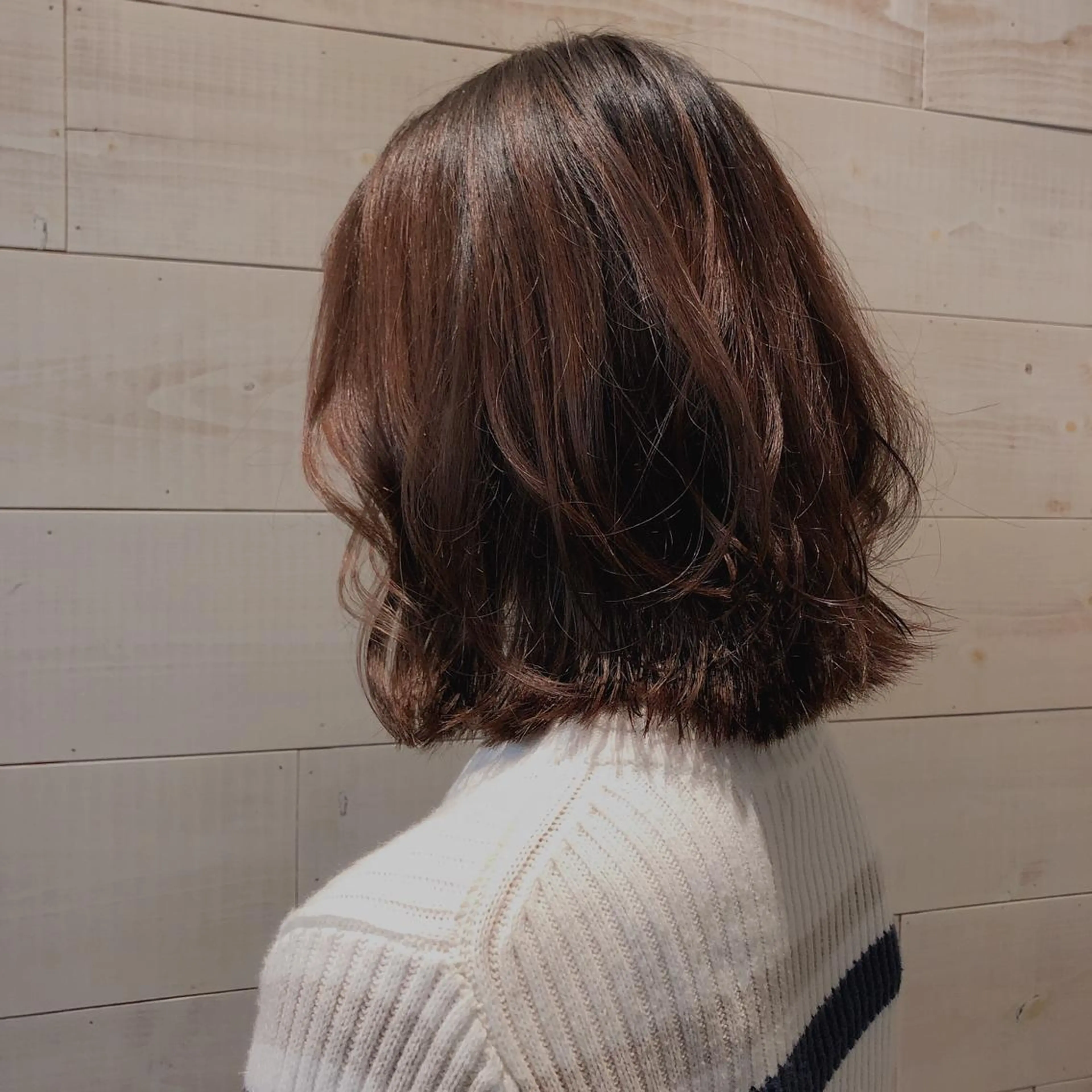 ミディアム カラー 中村 玲のヘアスタイル