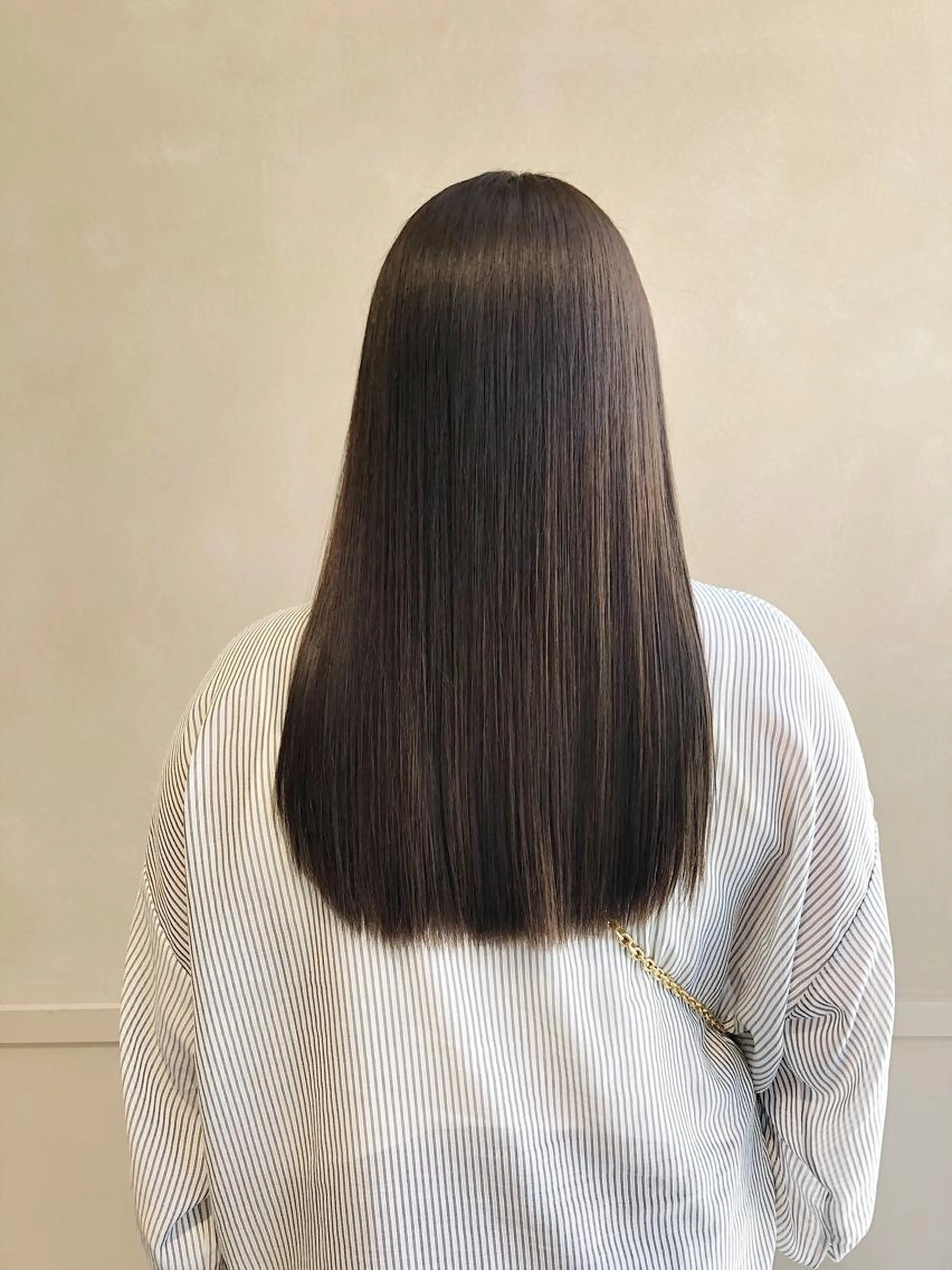 縮毛矯正＋カット＋髪質改善トリートメン¥22000の写真