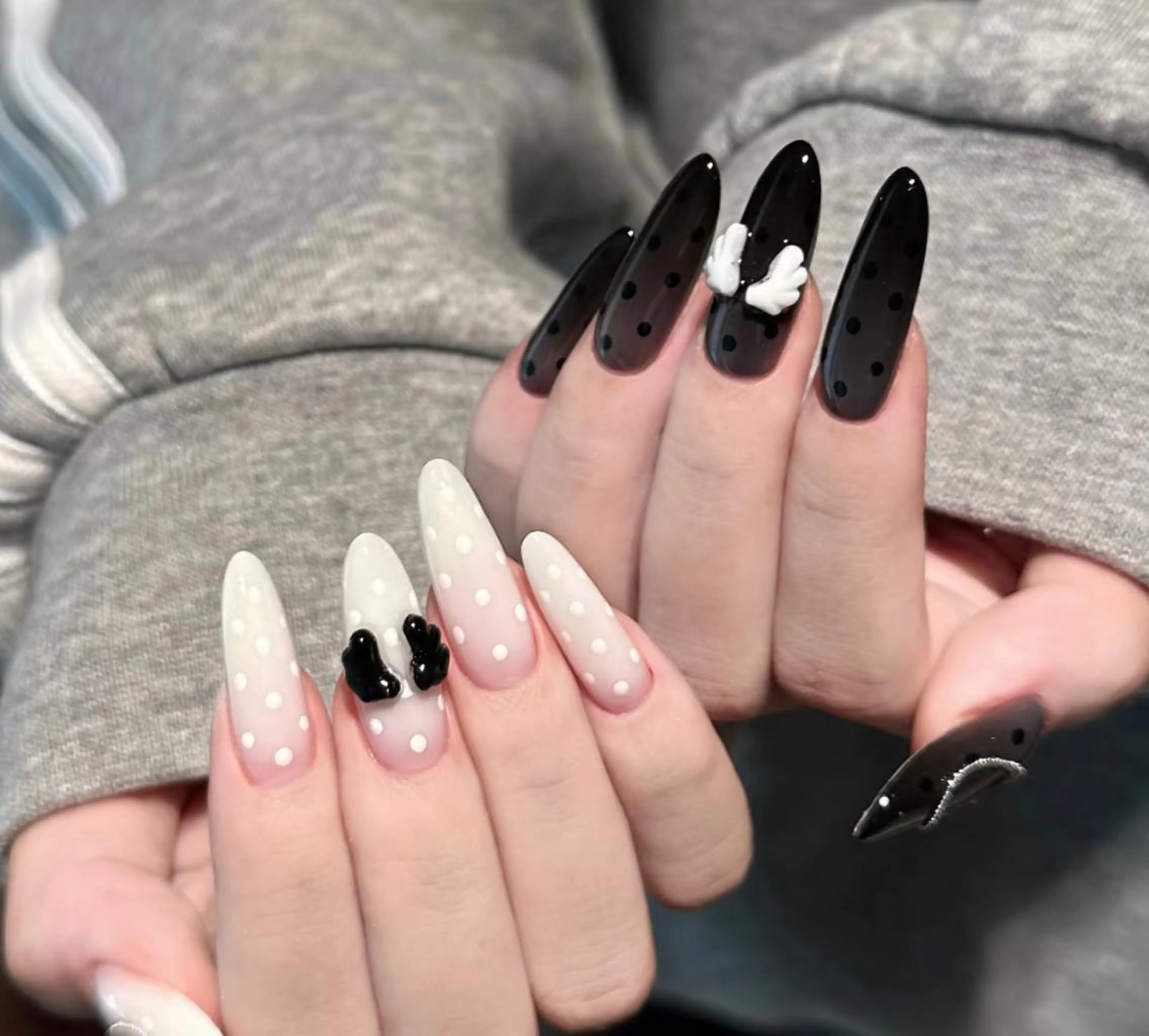 ネイル ハンドネイル 🎀 KiKi_nailのネイルデザイン